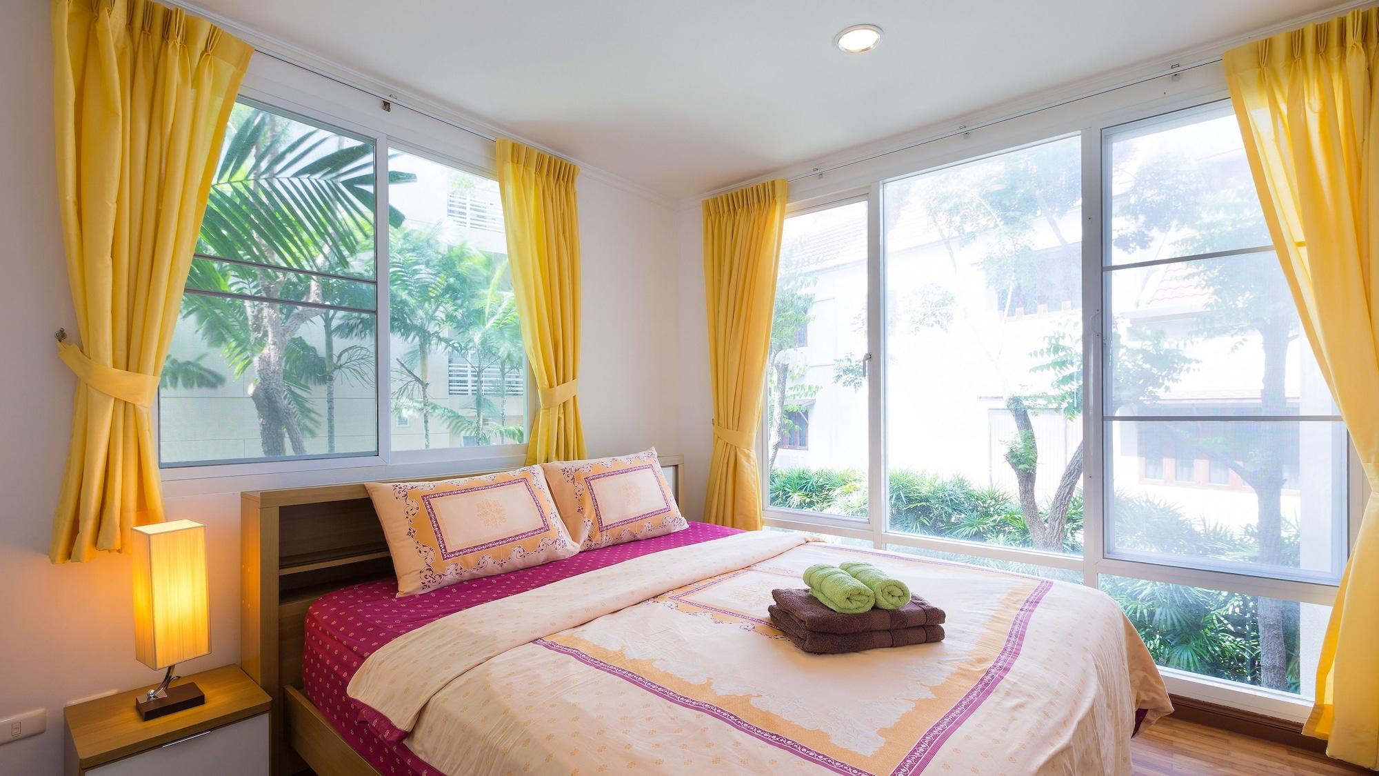Apartment Baan Sanploen Beachfront Hua Hin