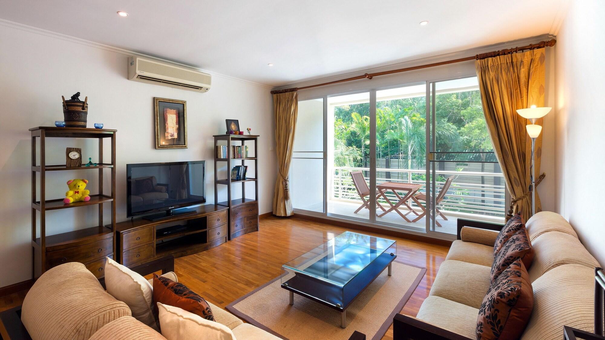 Apartment Baan Sanploen Beachfront *