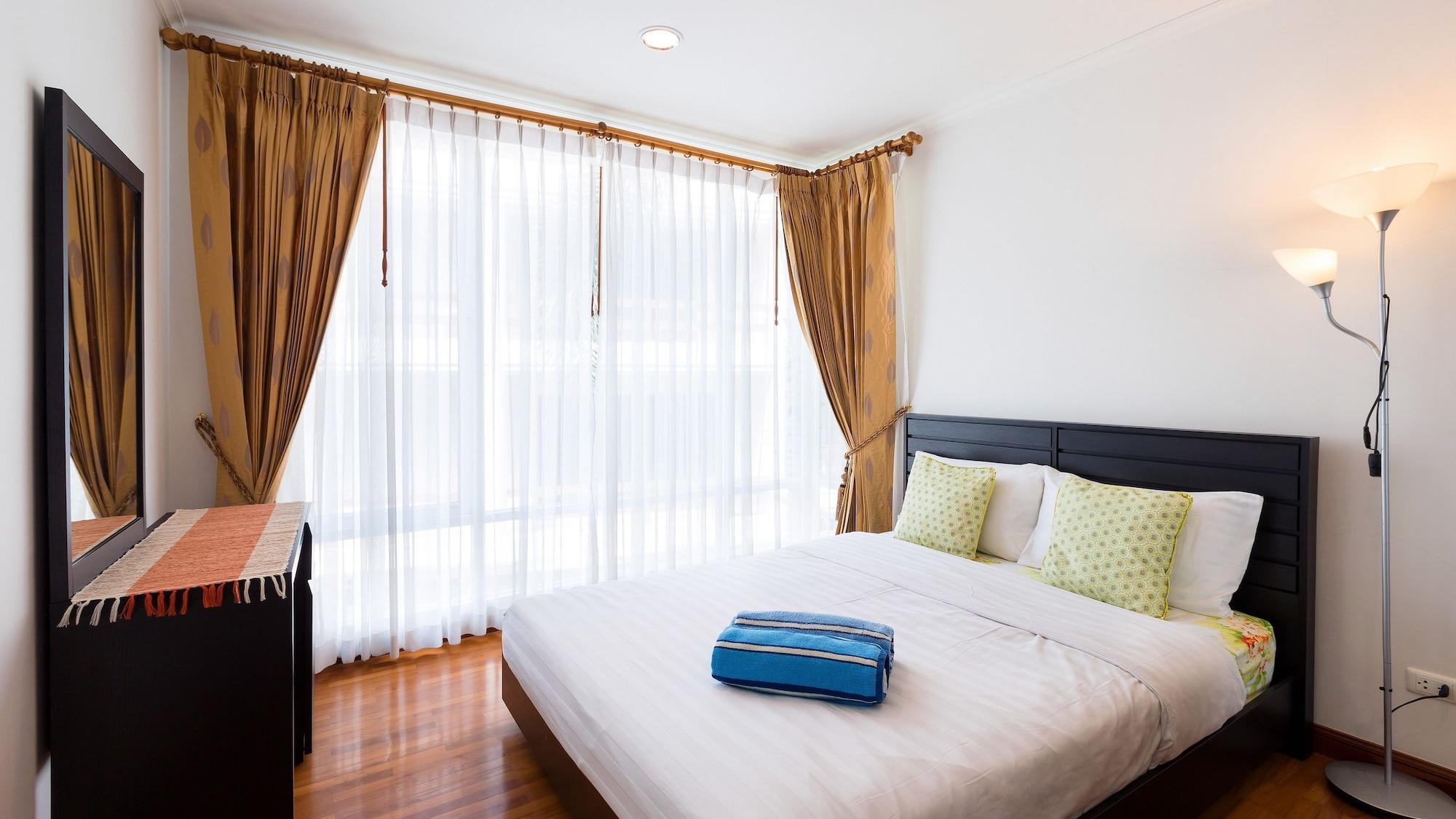 Baan Sanploen Beachfront