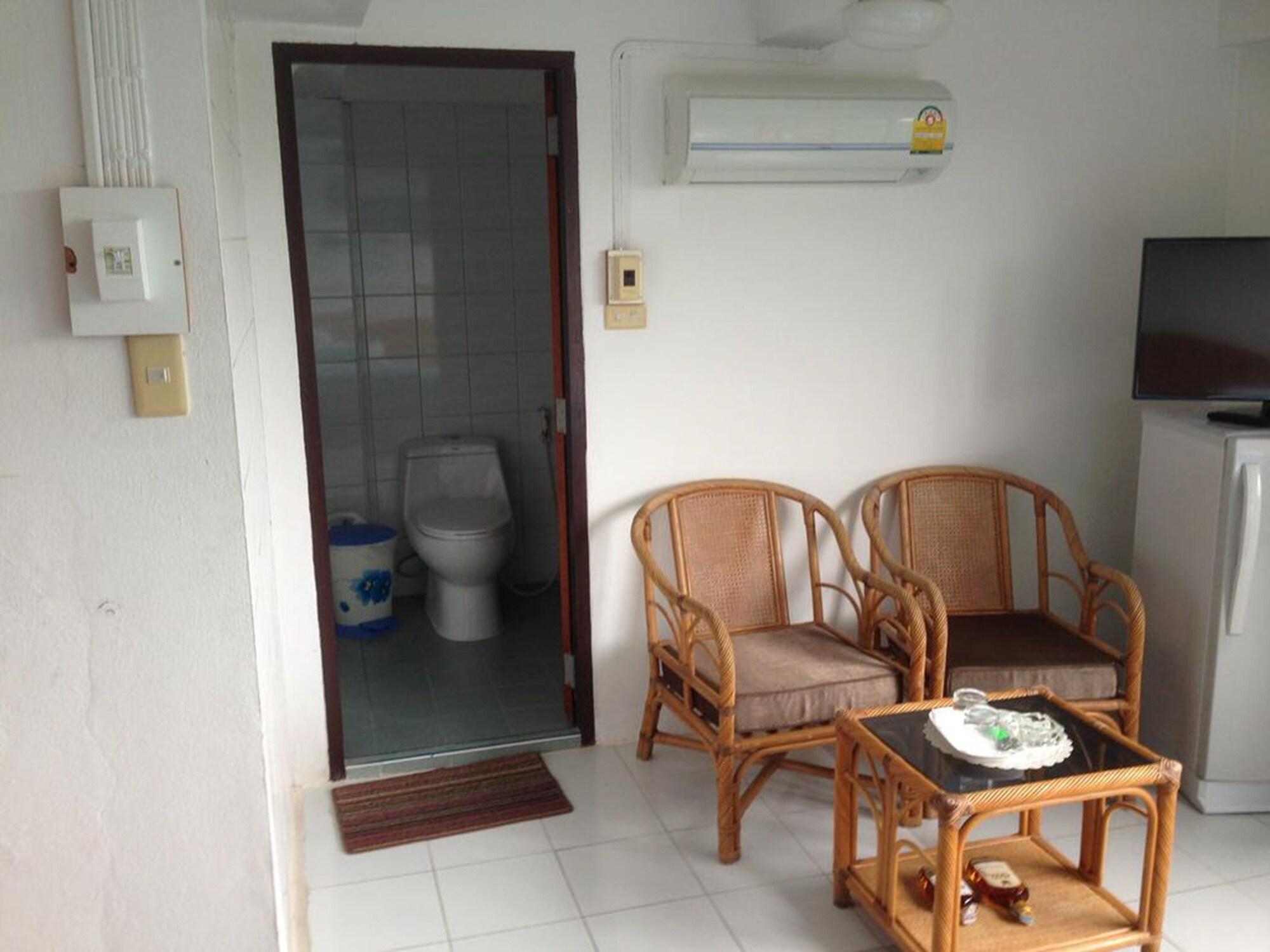 A&b Hostel