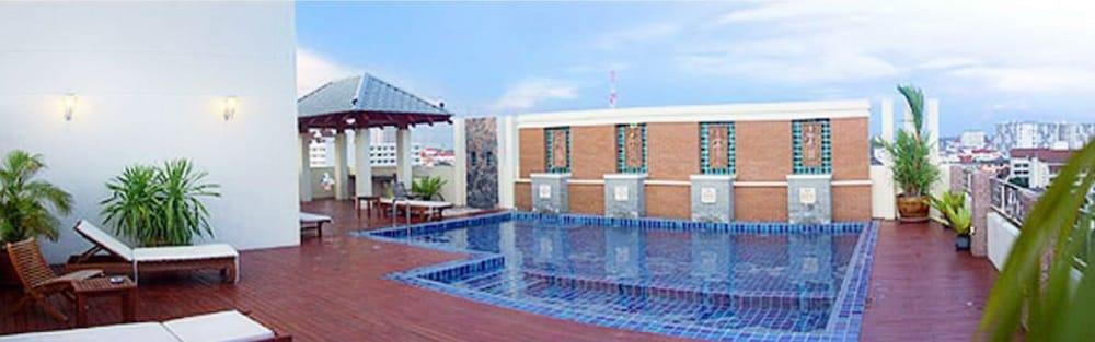 D 2 3* Pattaya