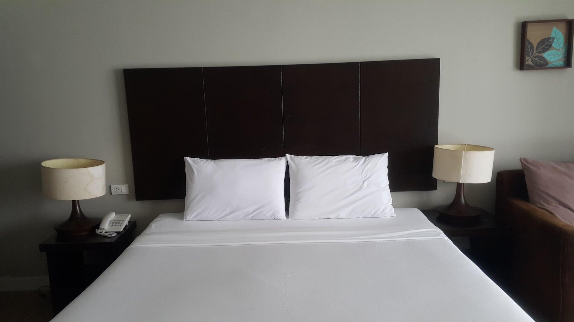 Summer Spring Hotel 3*