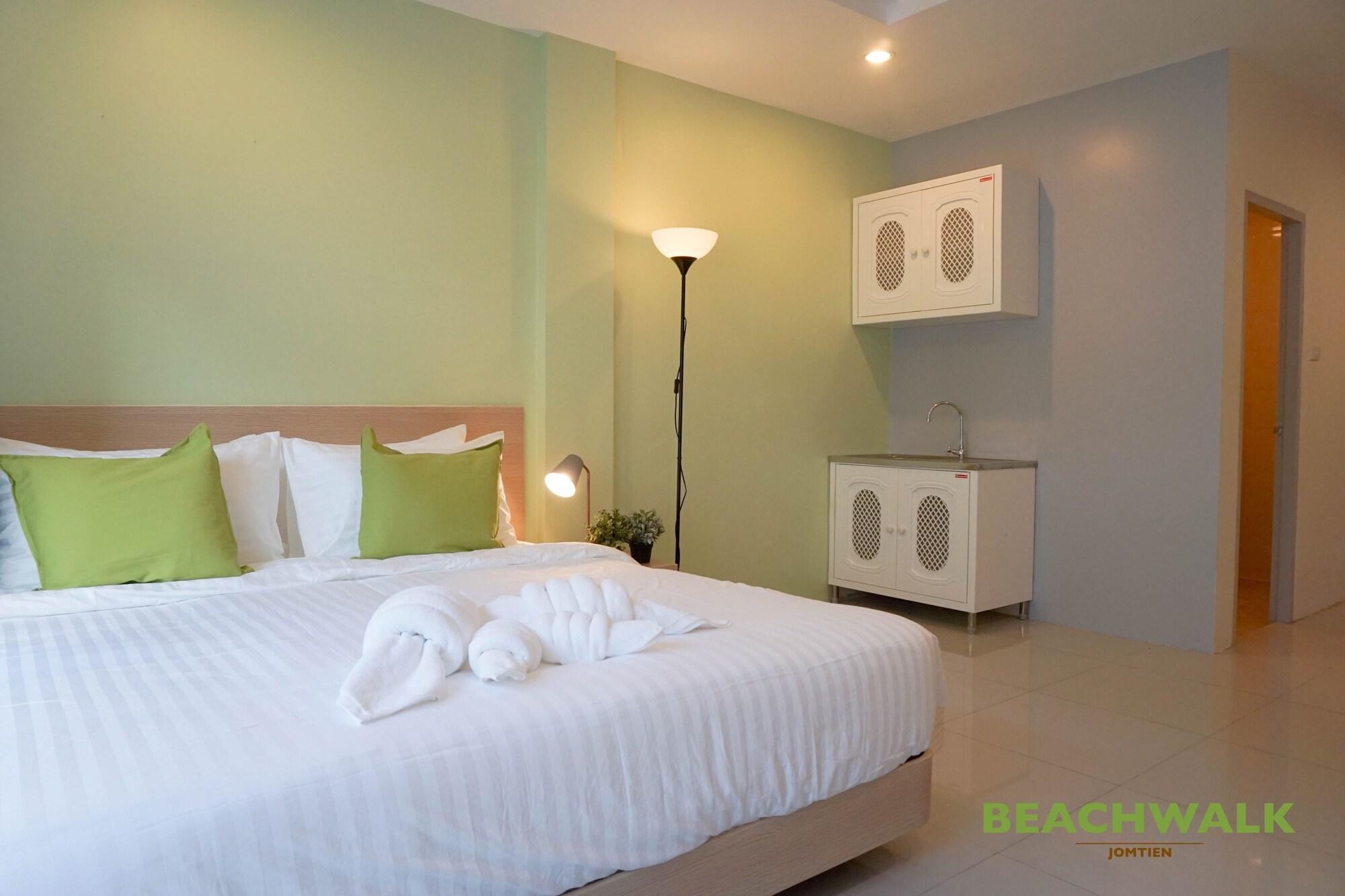 Hotel Beachwalk 3*