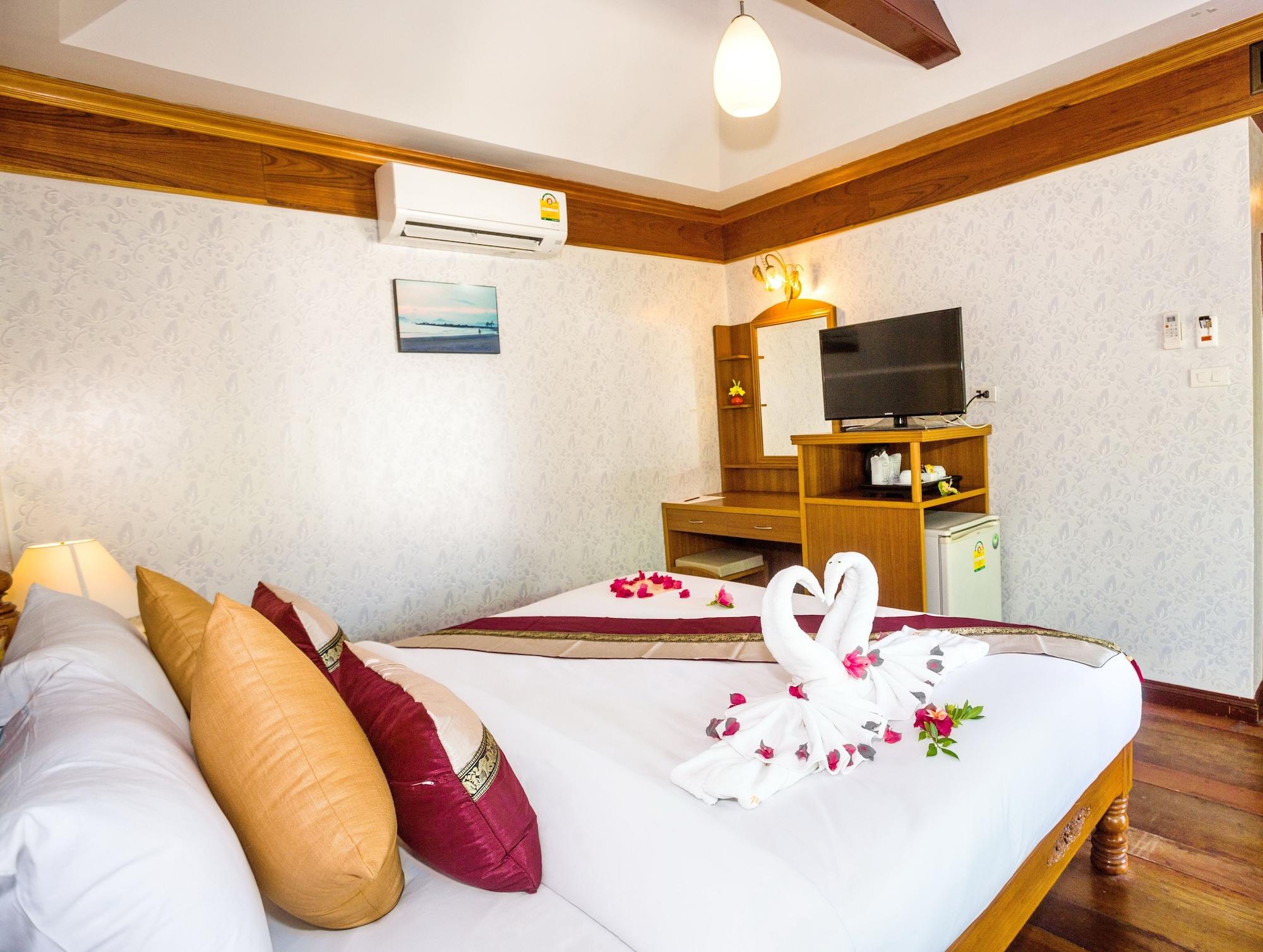 Coconut Hotel