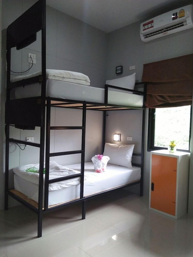 Sirinsamui Boutique *