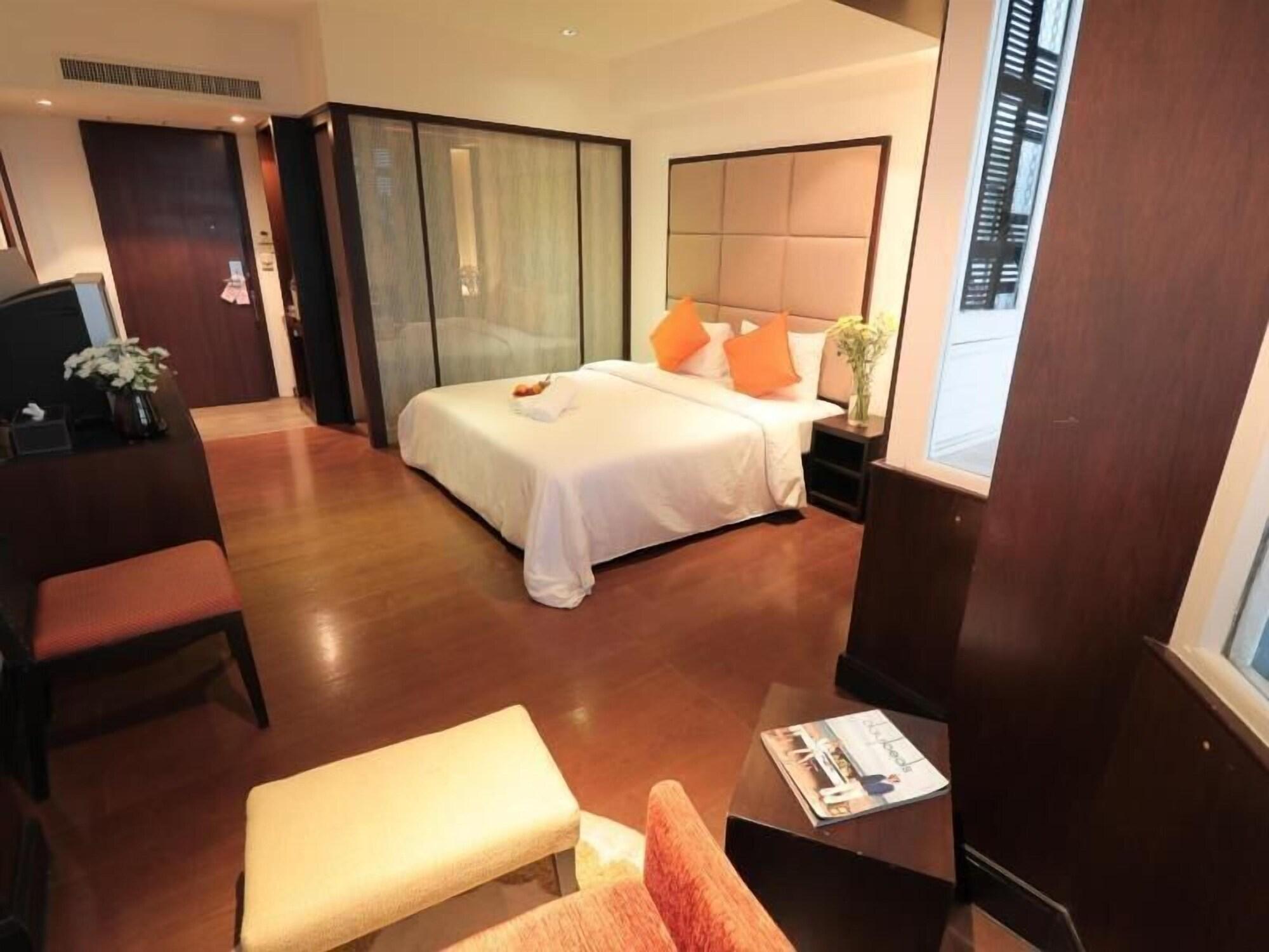 Oyo 115 Rich Boutique Hotel 2*