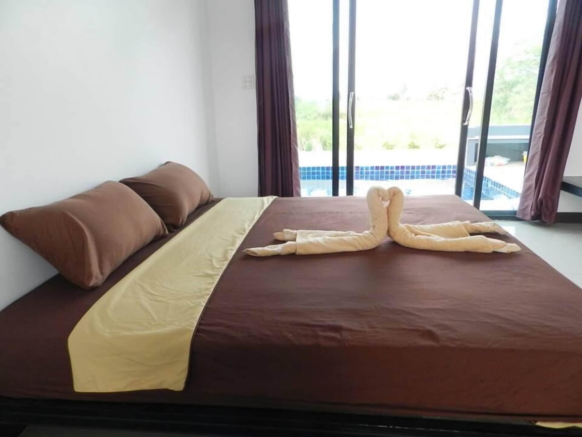 Guest house Pool Station 3*