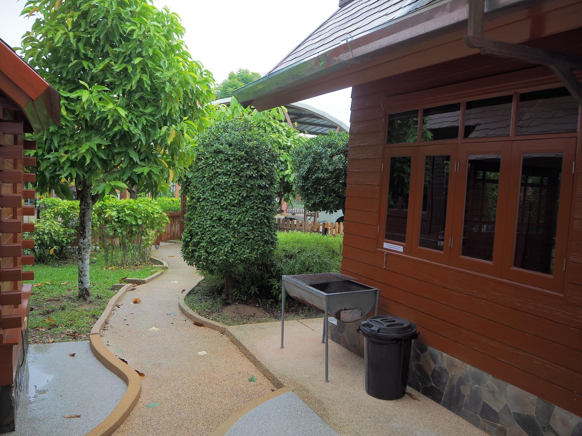 Resort Baan Thai Lanna Pattaya