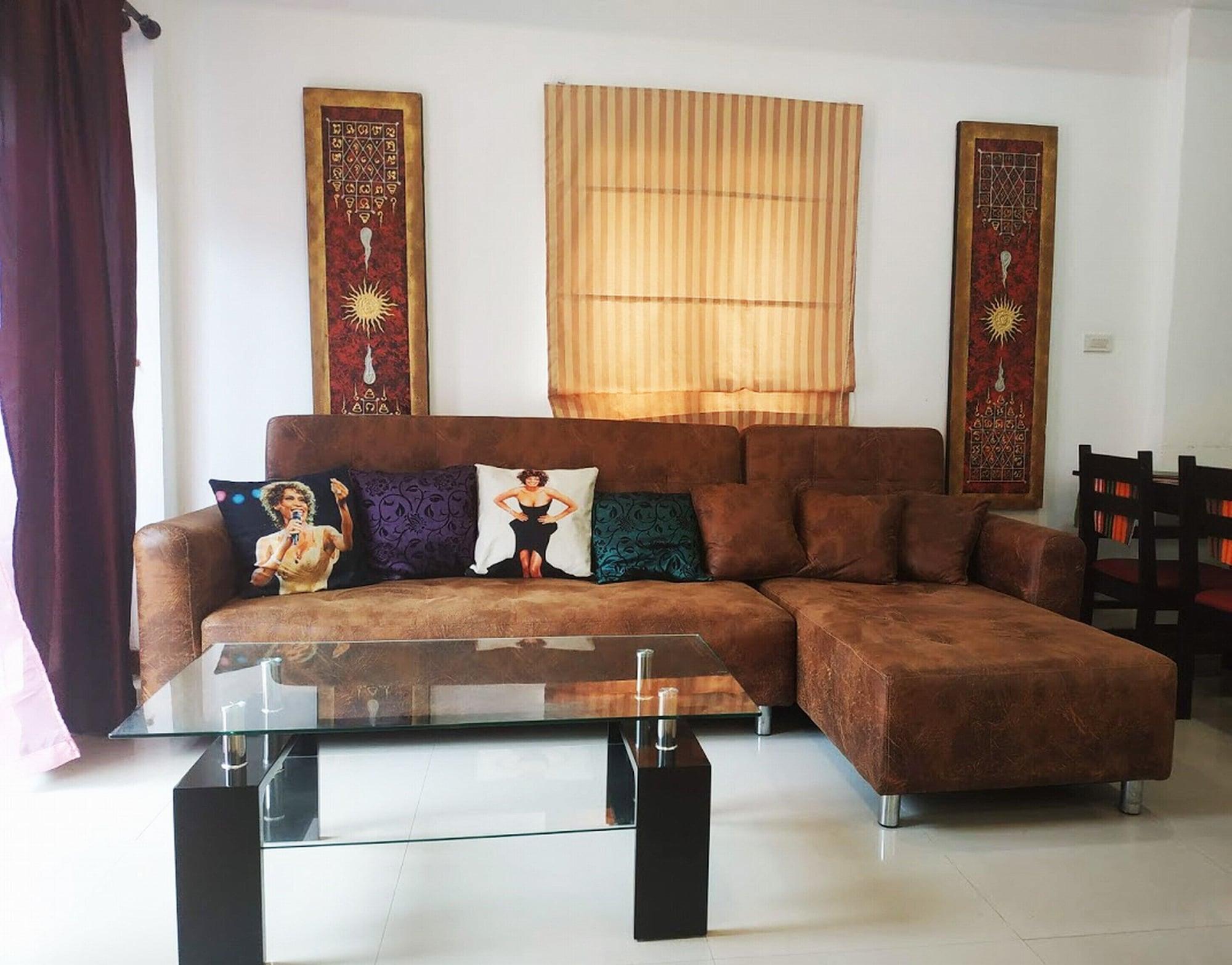 Villa Whitney *