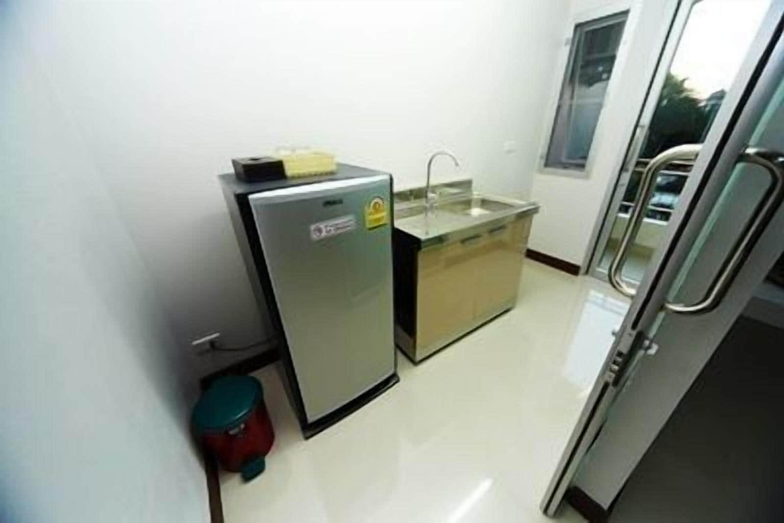 Apartment Place Serviced 1