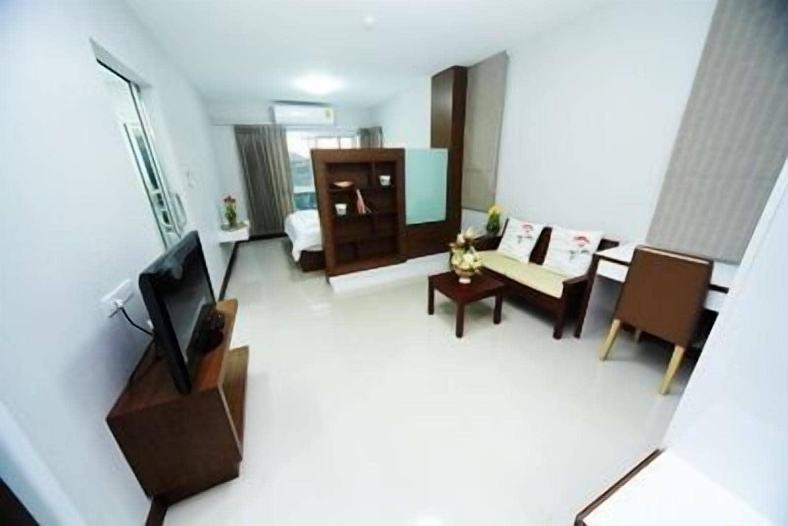 Place Serviced 1 Chonburi