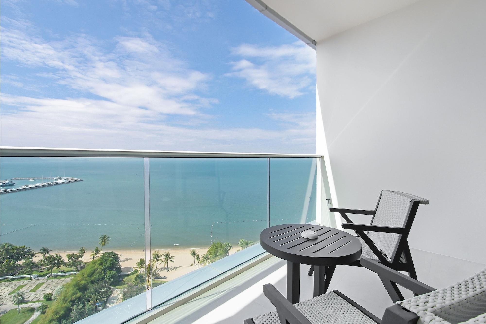 White Residences Pattaya 4* Ban Nong Hin (Prachuap Khiri Khan)