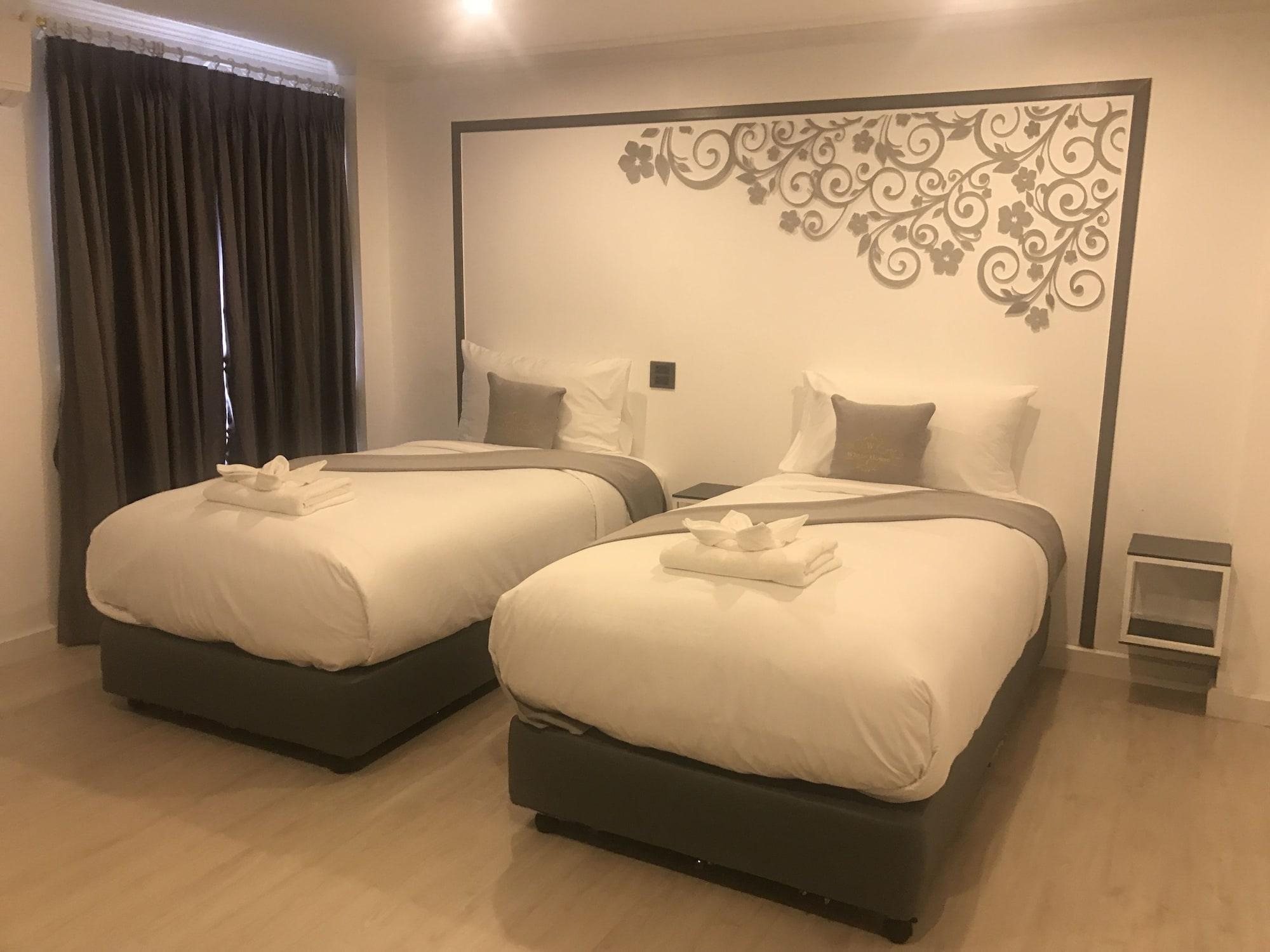 White House By 88 Hotel 3*