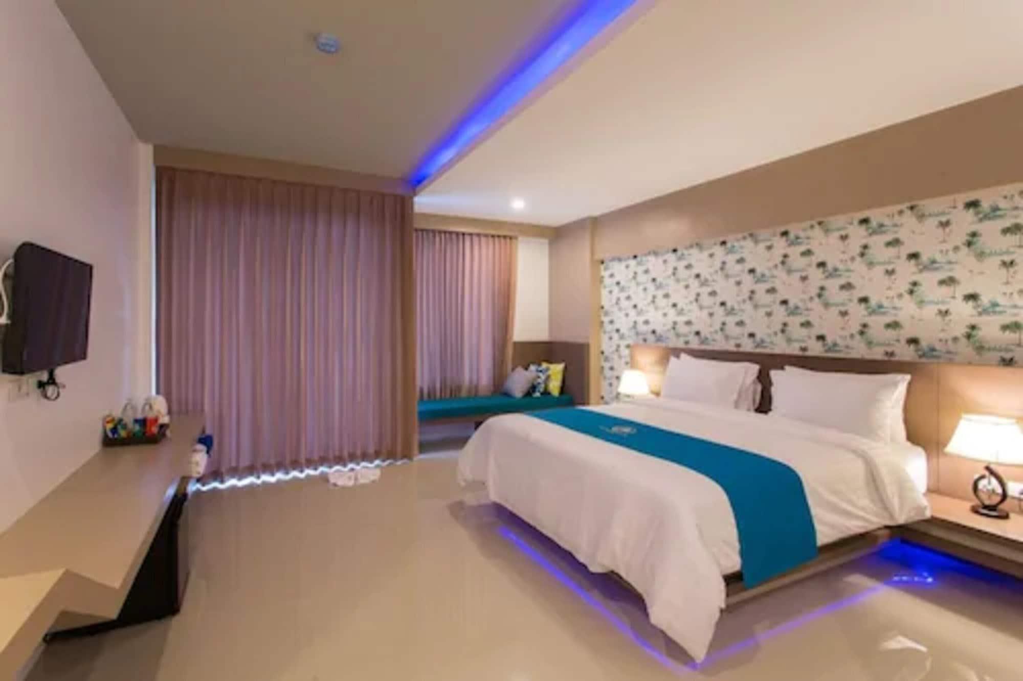 The Phu - Sha Hotel 4*
