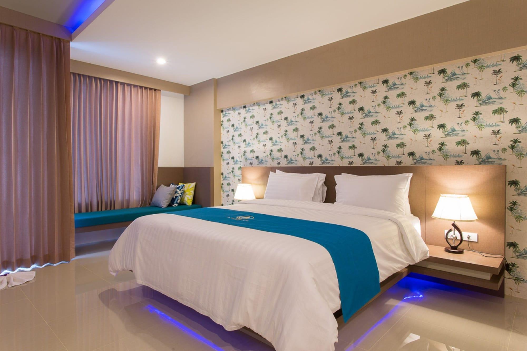 Hotel The Phu - Sha 4*