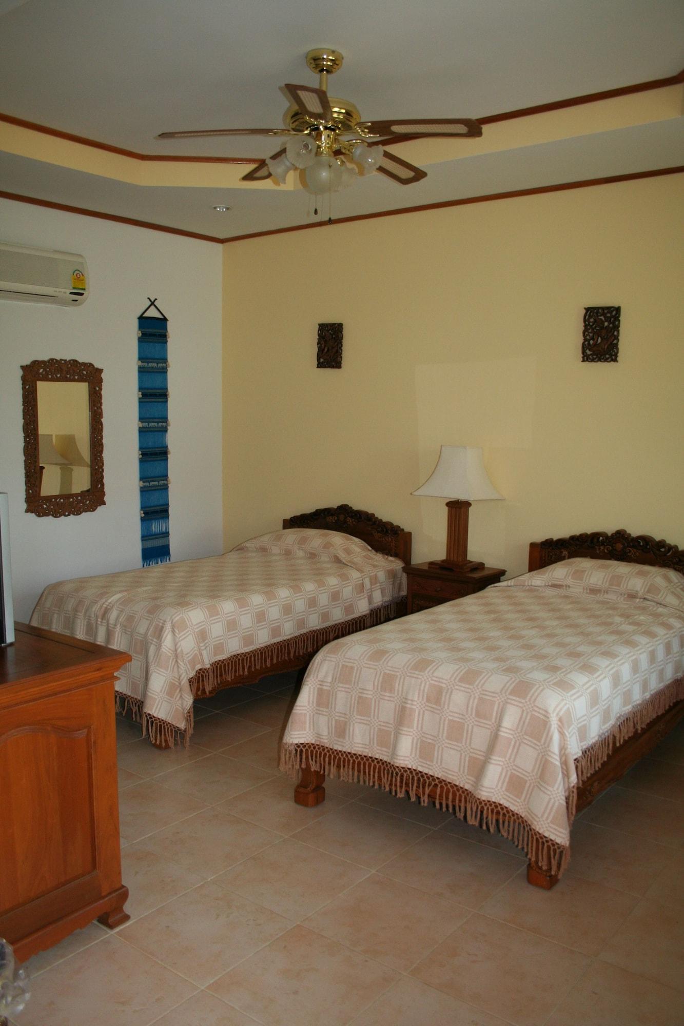 Resort Long 4*