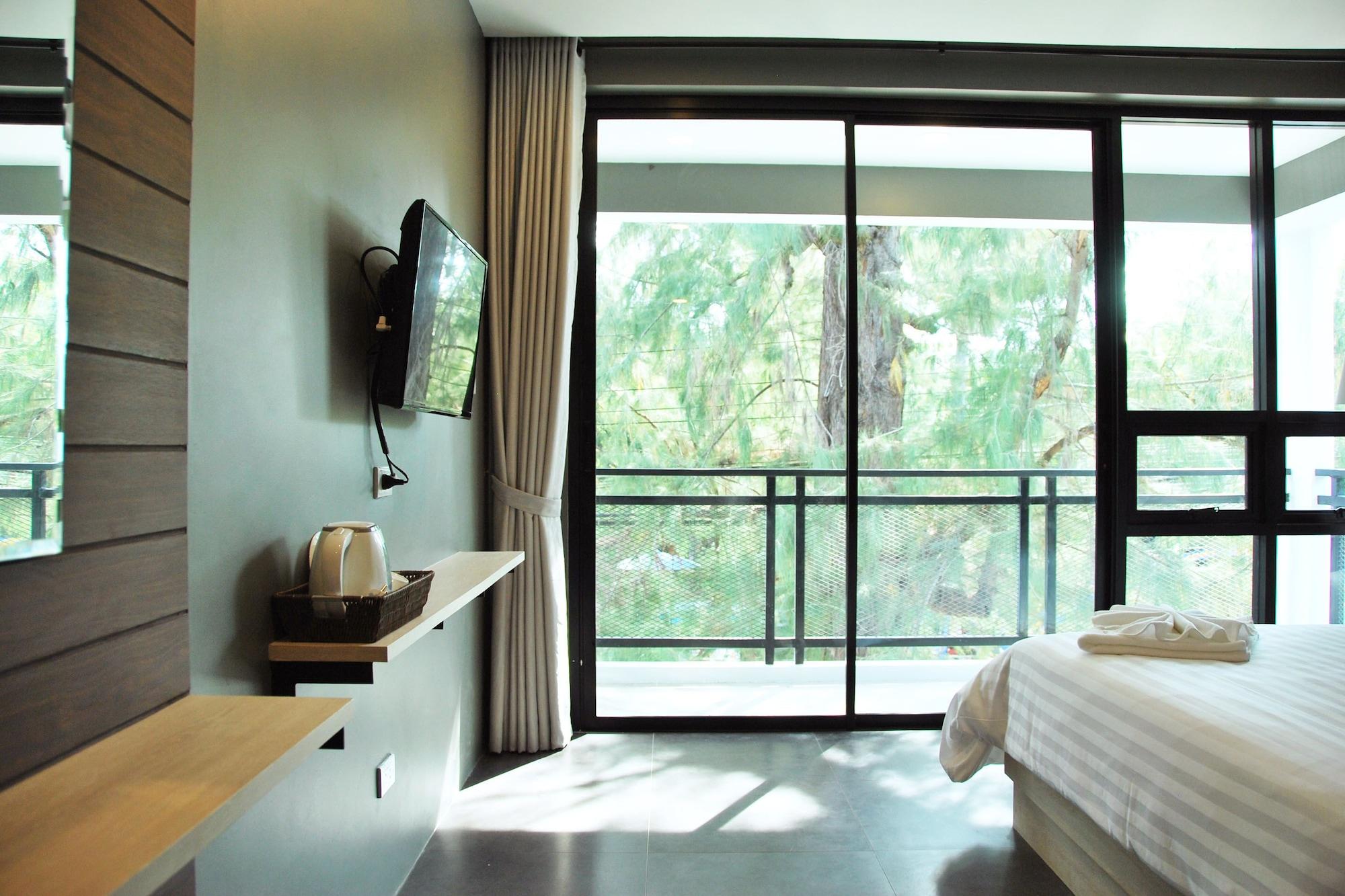 Hotel Bluemoon