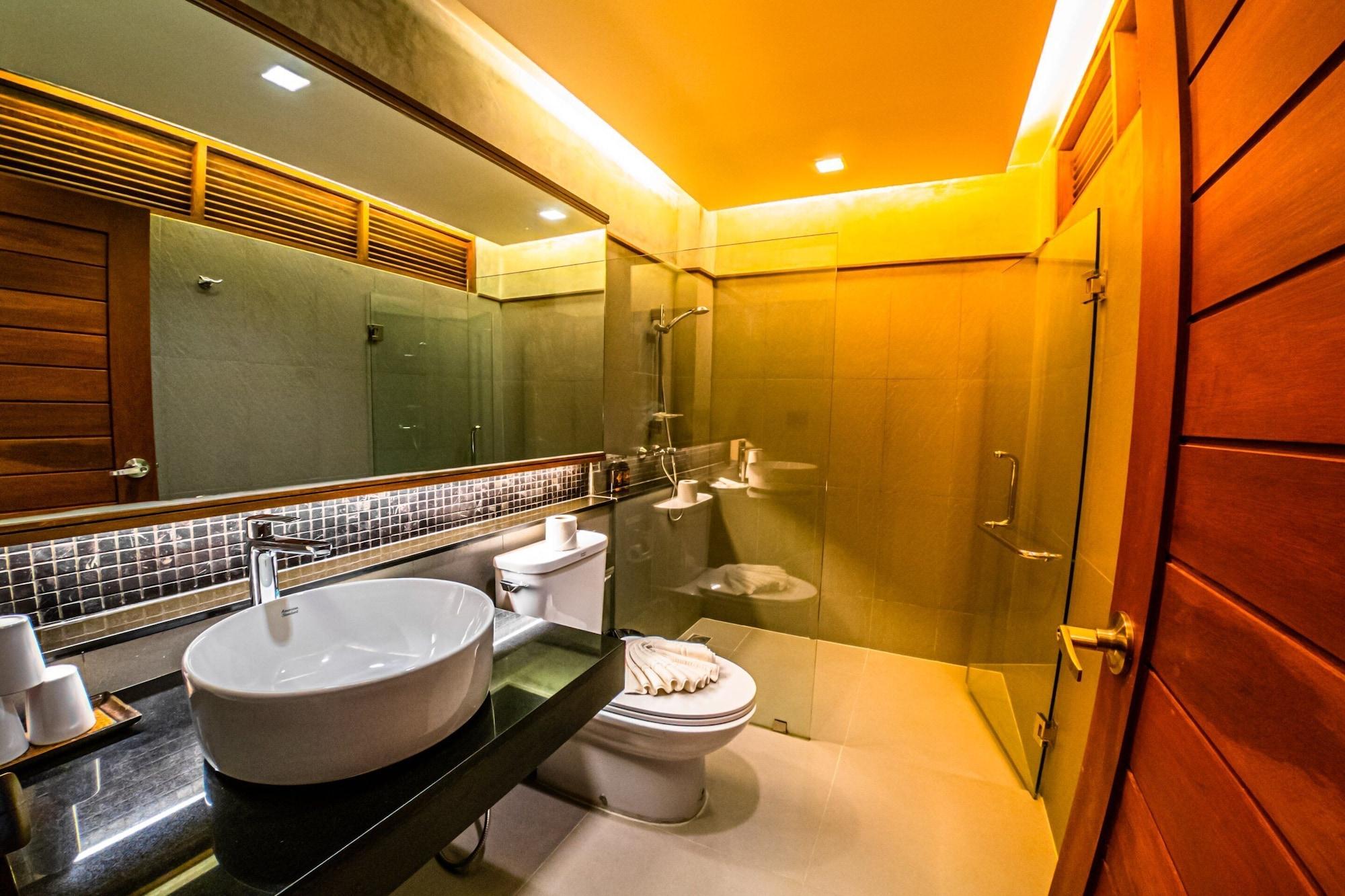 Hotel J4 Samui 2*