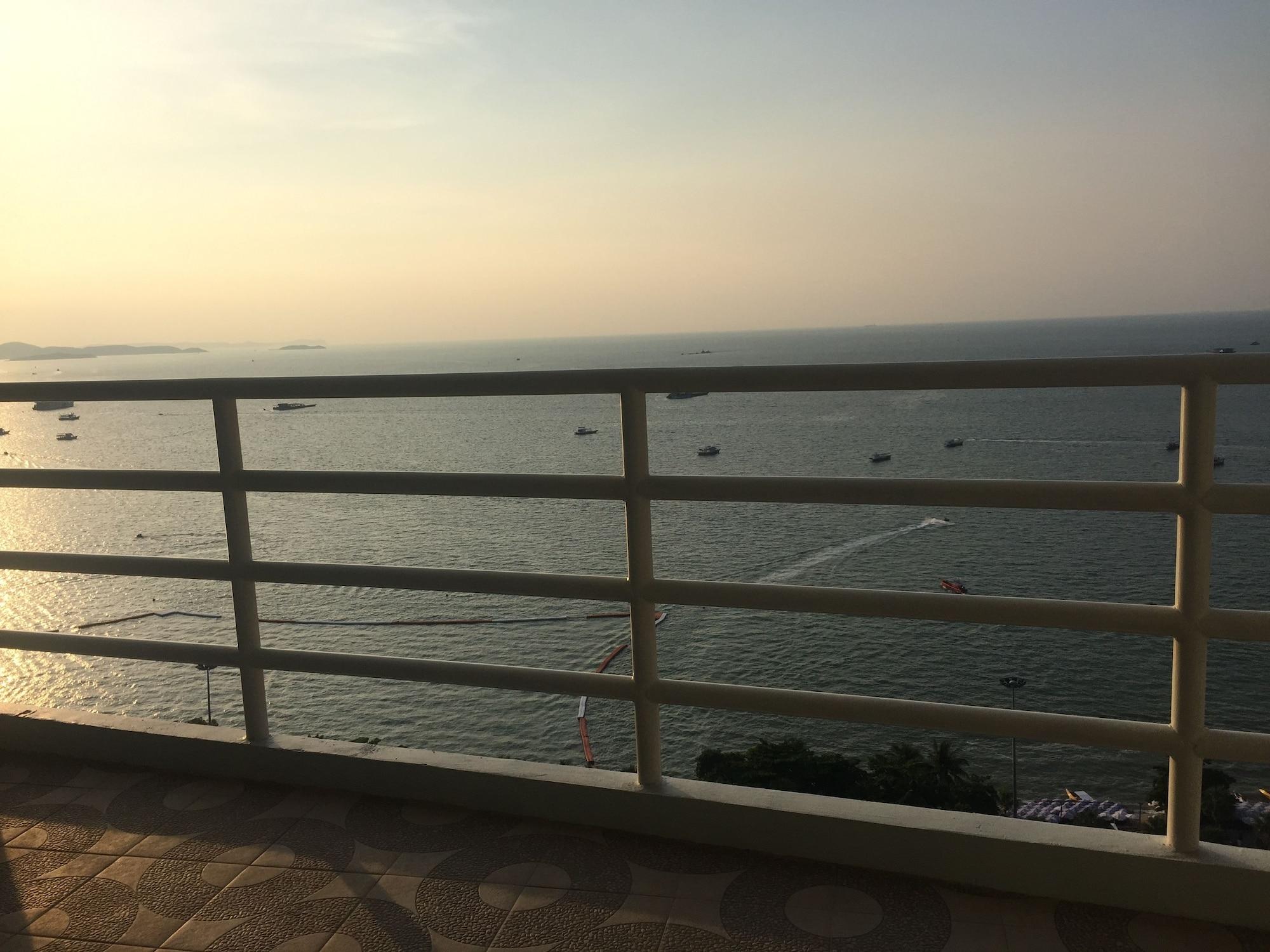 View Talay 6 By Honey 3*