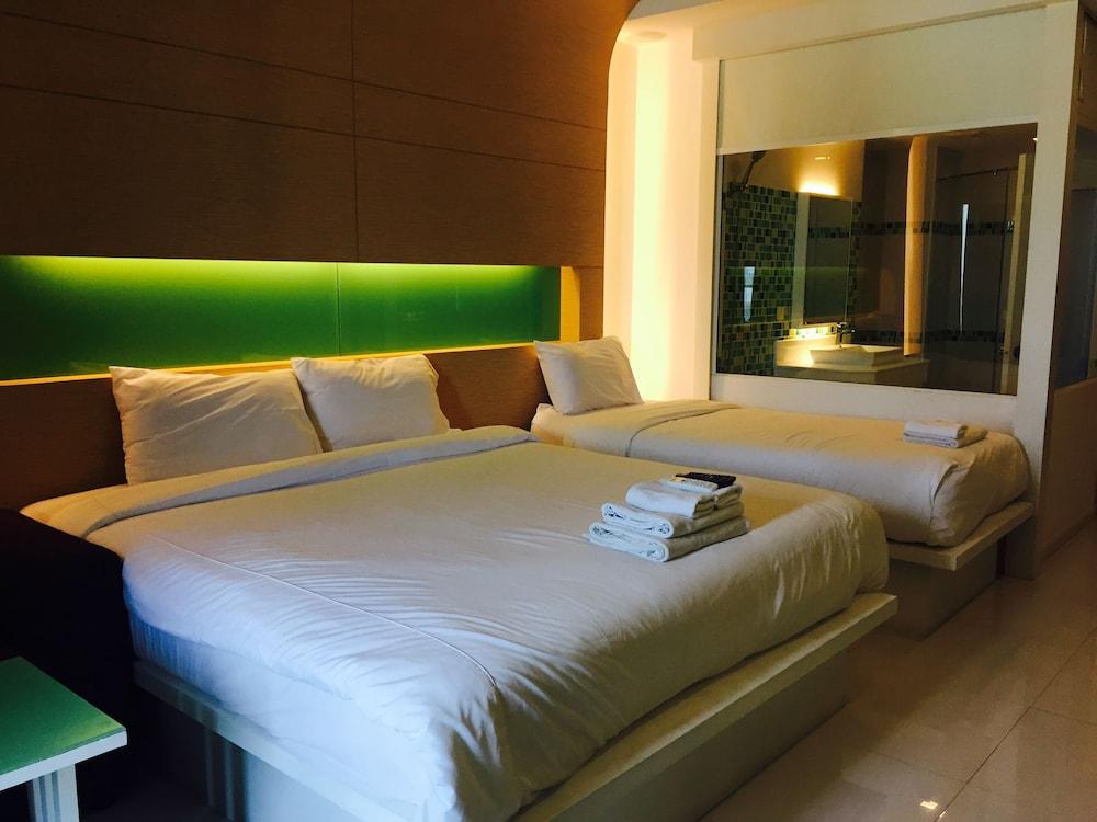 View Talay 6 By Honey 3*
