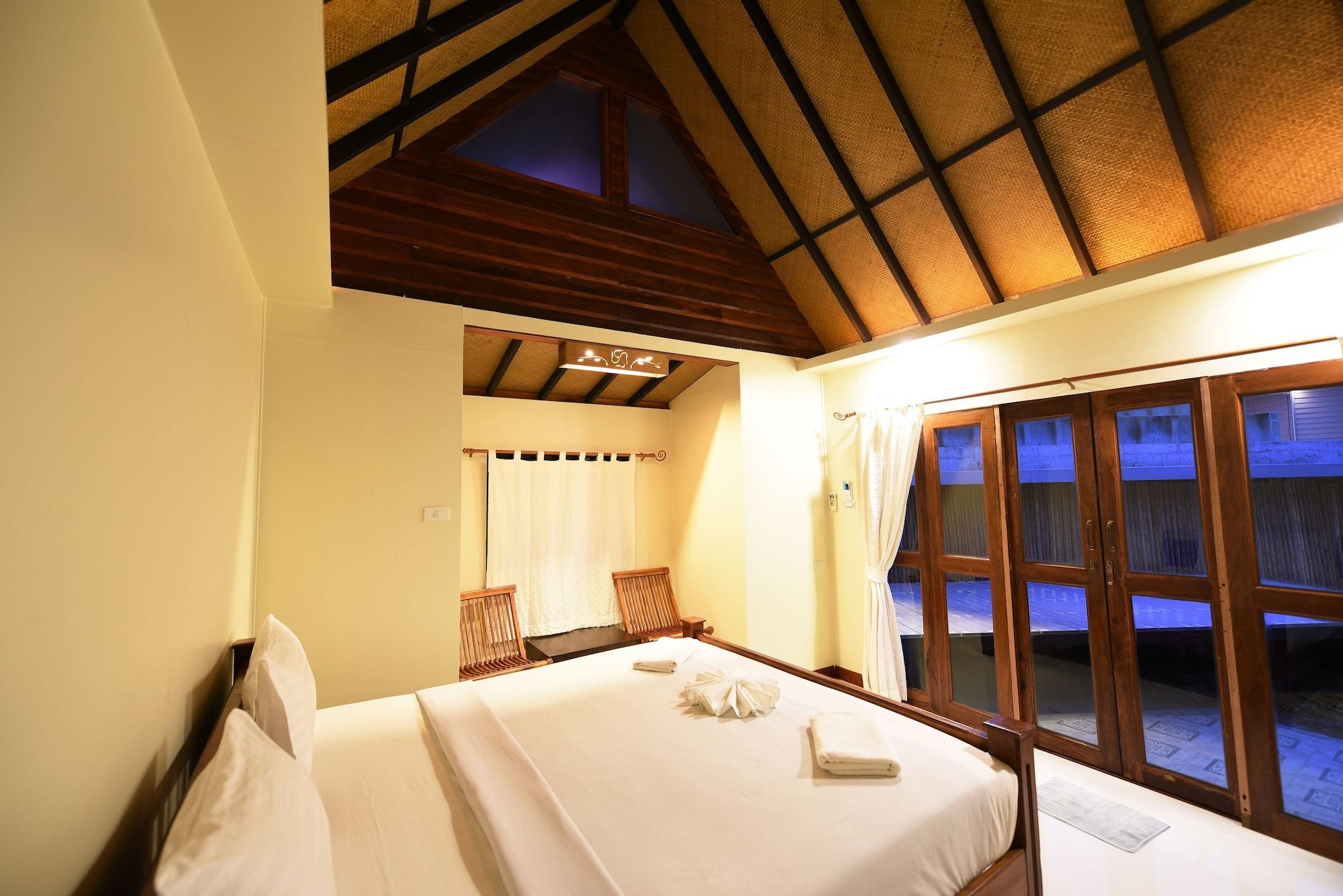 Chunut House Phi Phi Don
