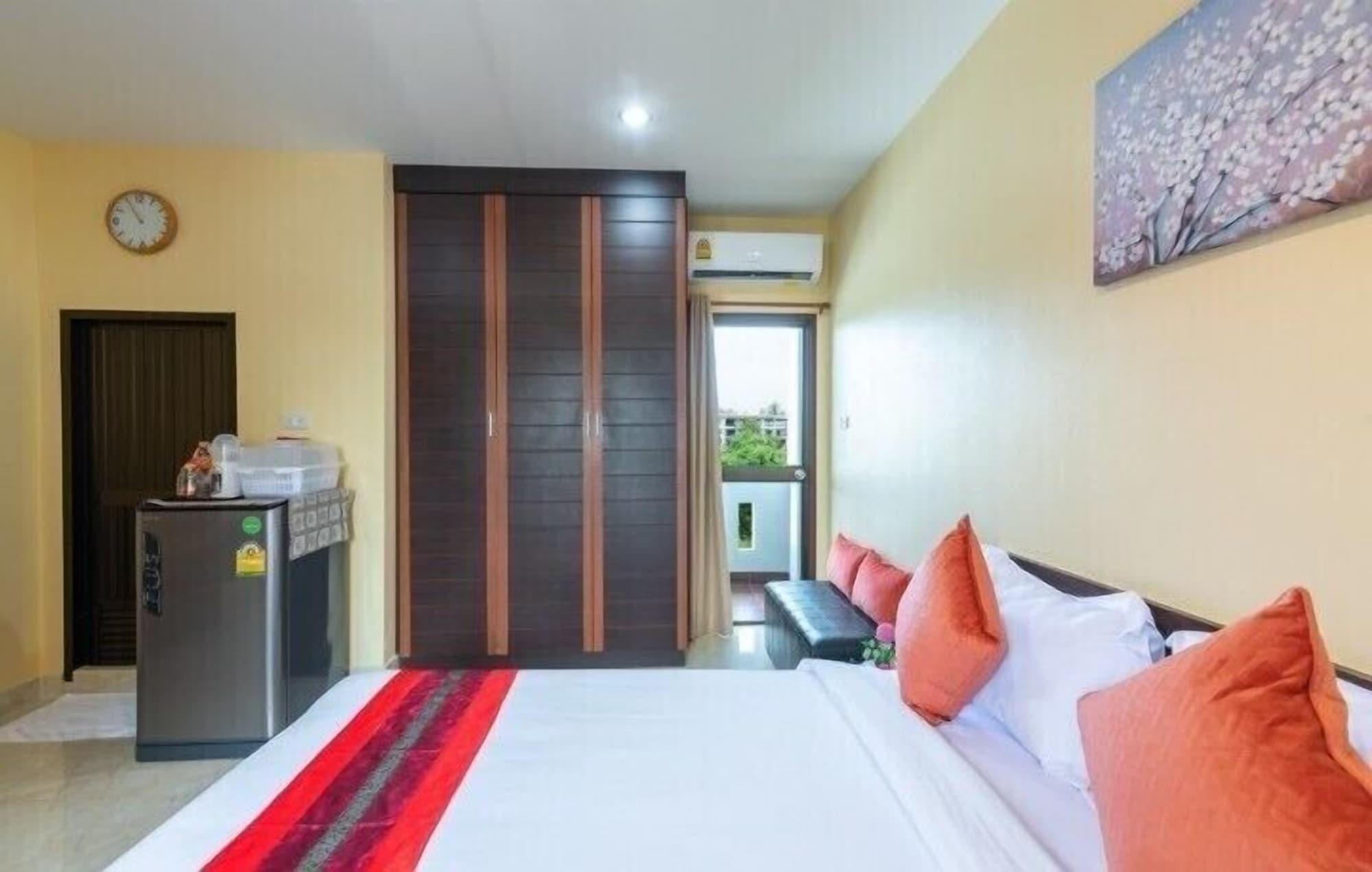 T.y. Airport Apartamento