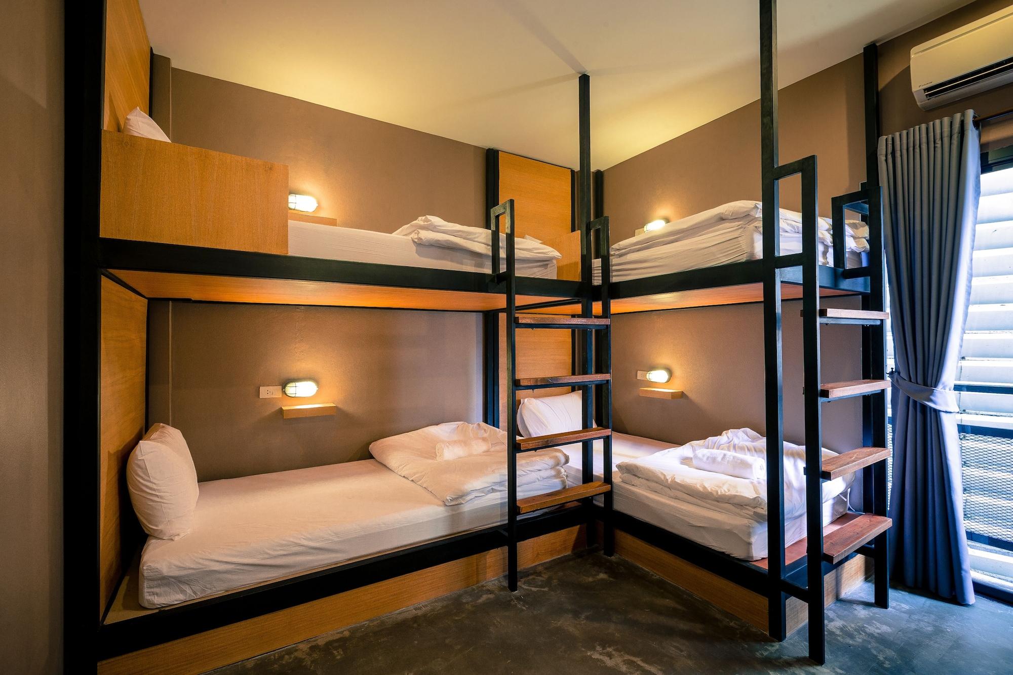 Srisuksant Square Hostel Krabi