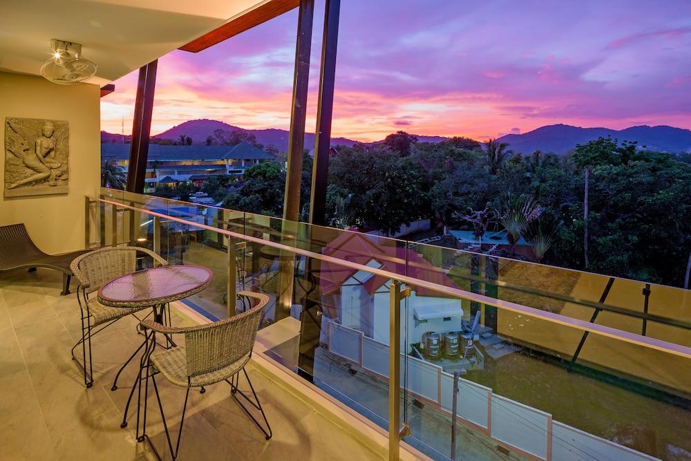 Aparthotel At The Tree Phuket Rawai