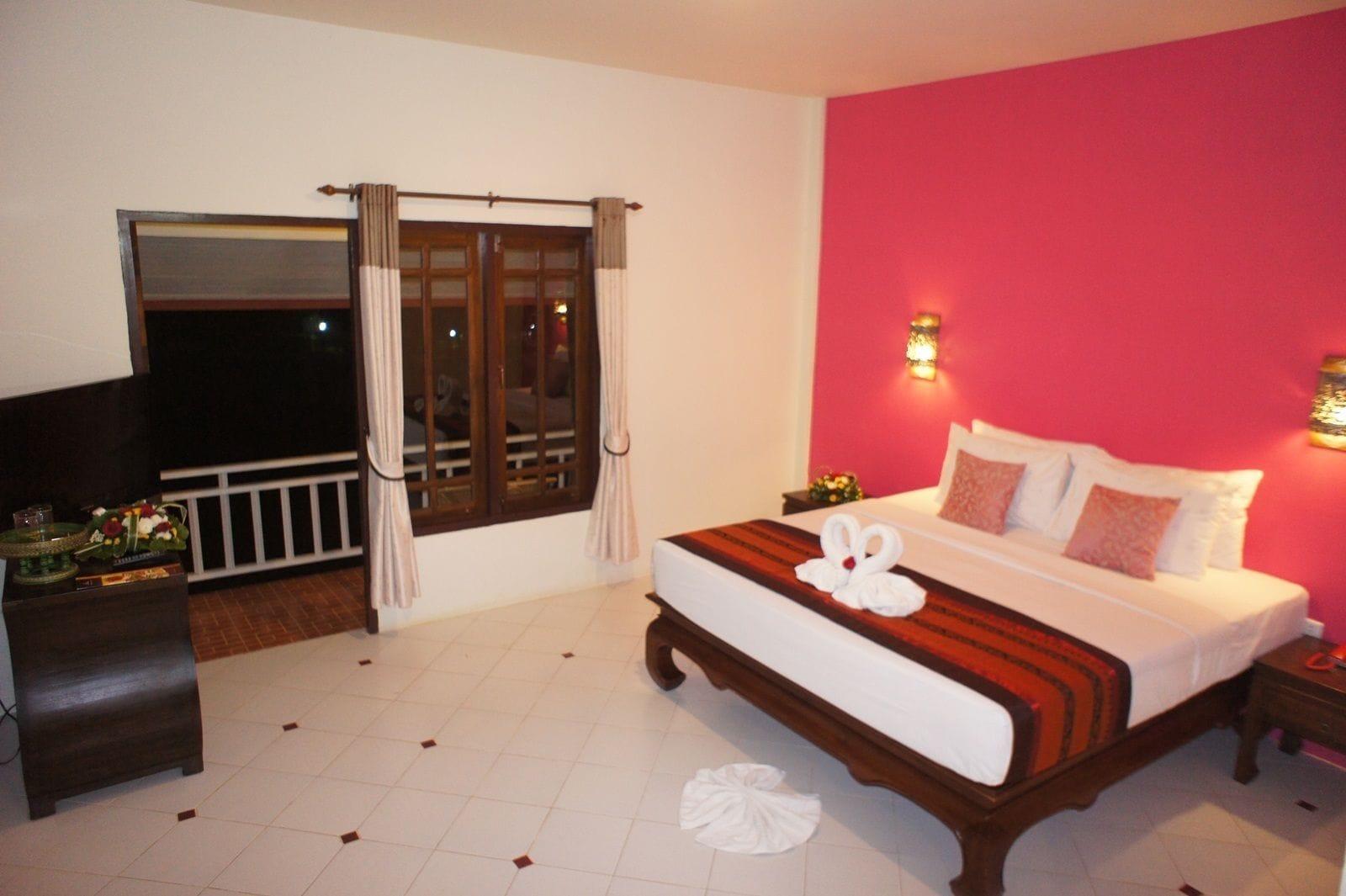 Resort Poonyamantra 4*