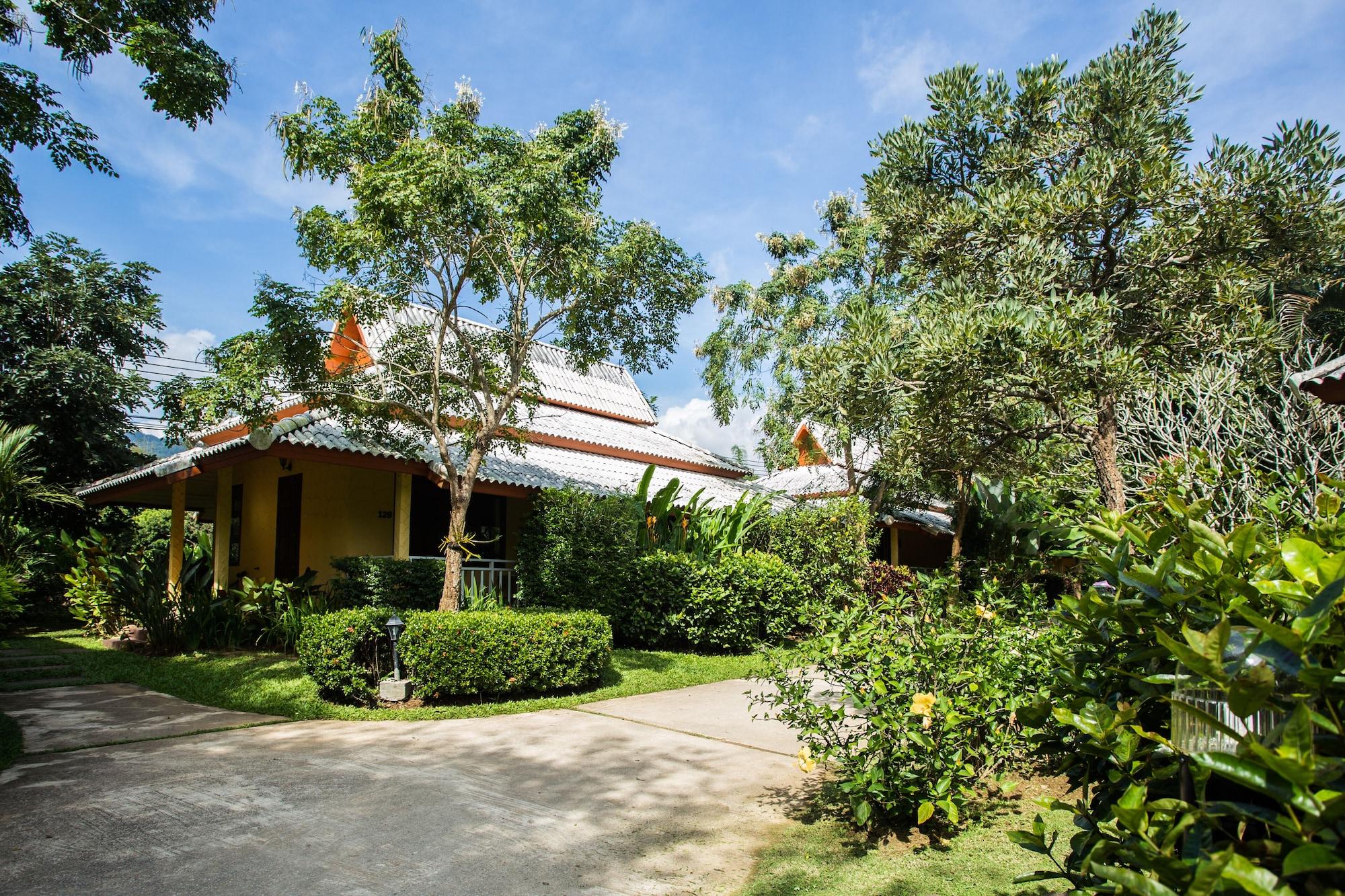 Poonyamantra Ban Rai (Chiang Rai)