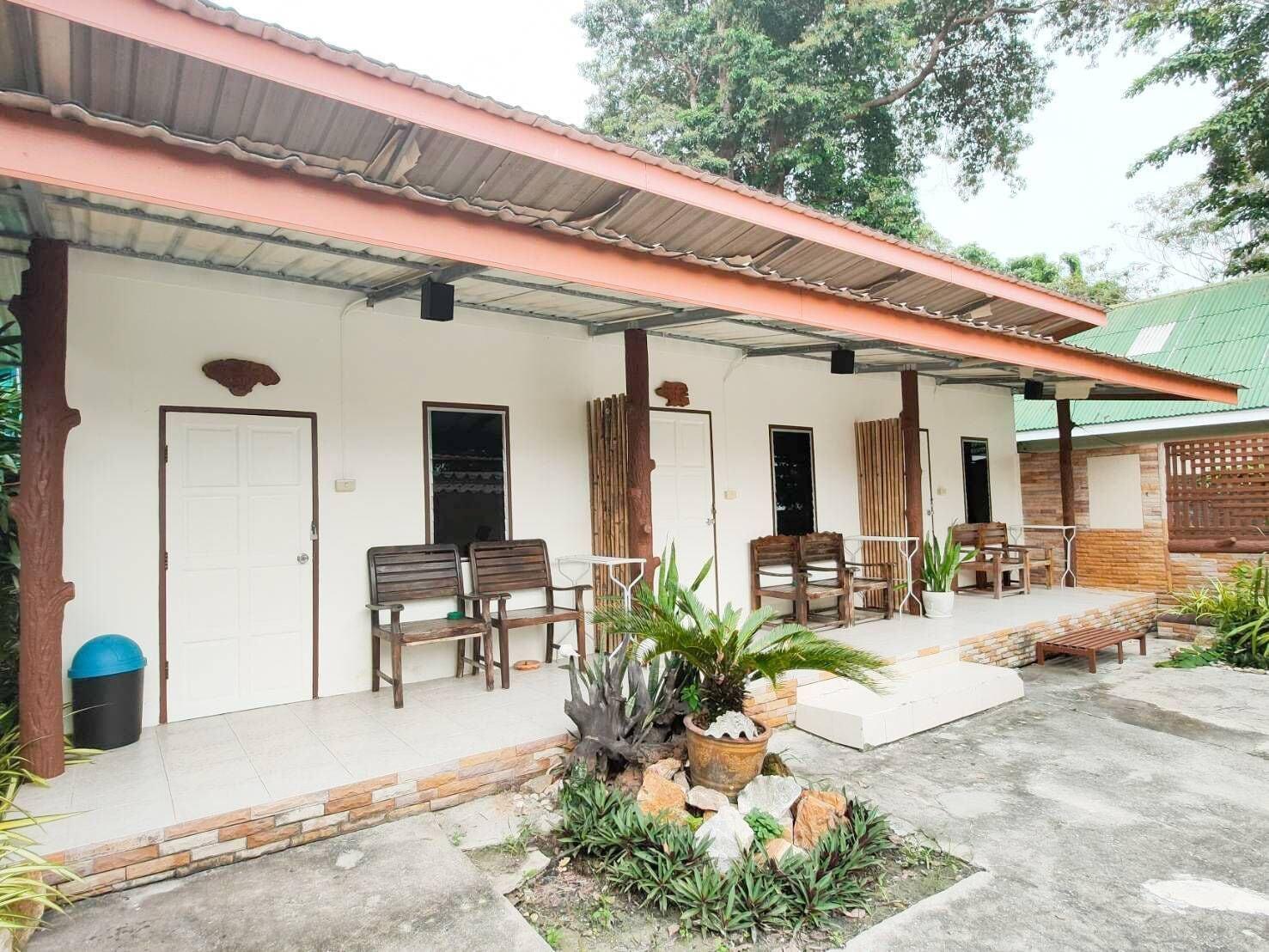 Samet Bellhouse 2* Koh Samet