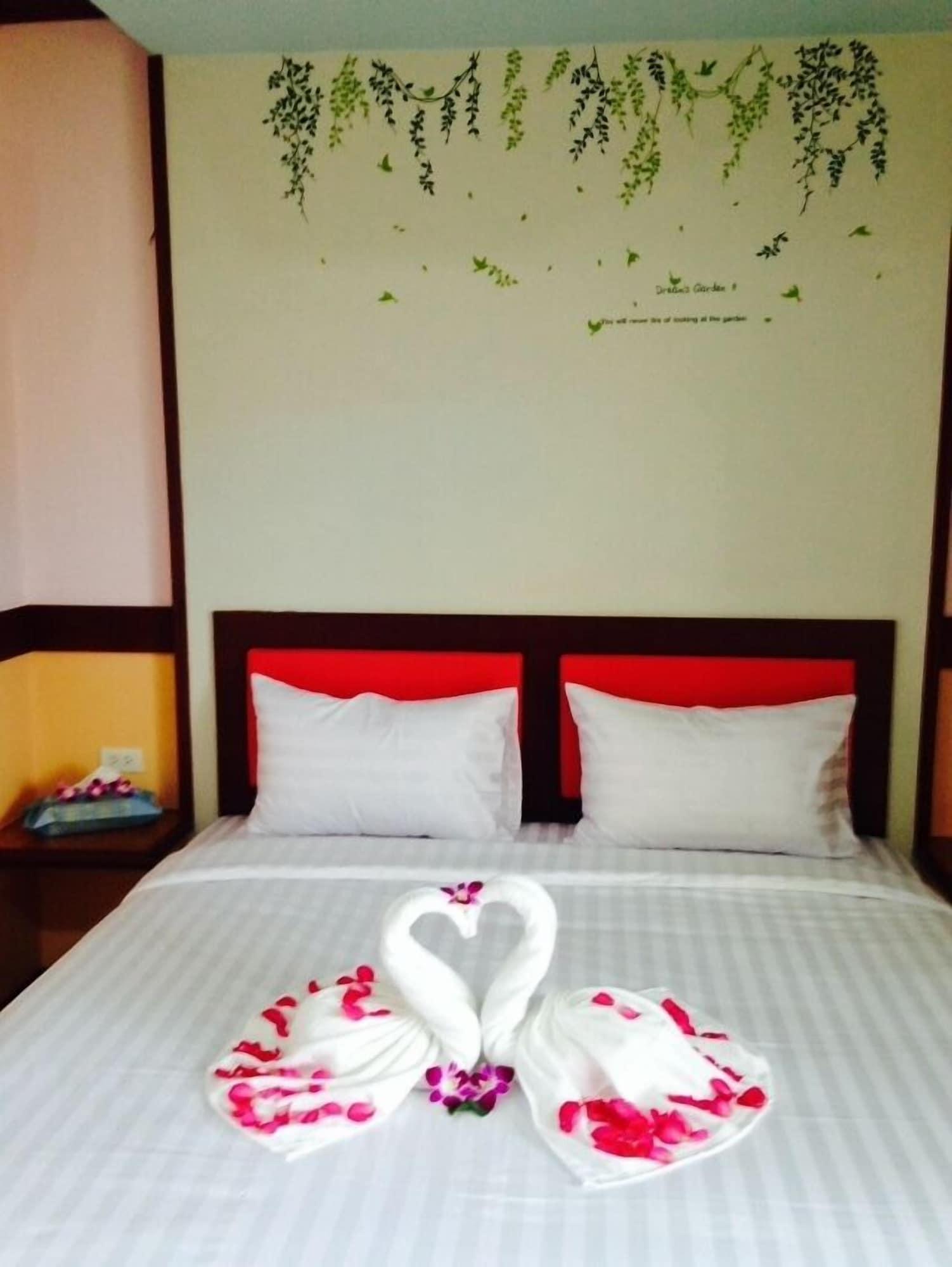 Airport Phuket Garden 3*