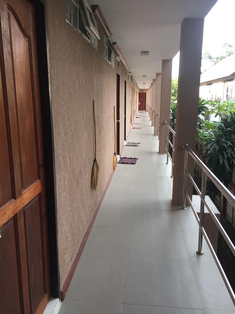 Samed Hotel 3*