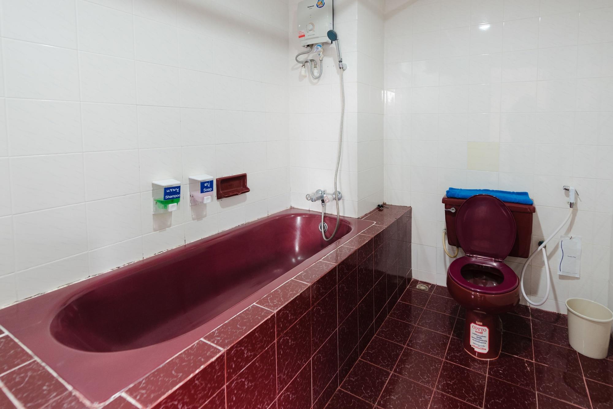 Nice Beach Hotel Hotel Rayong