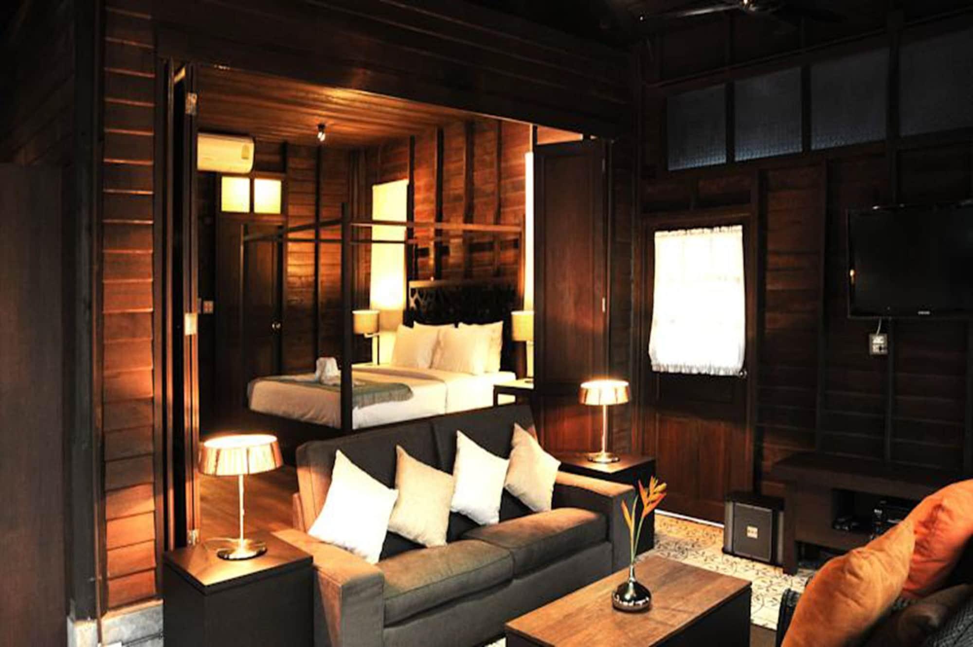 Resort Baan Suan Ramita