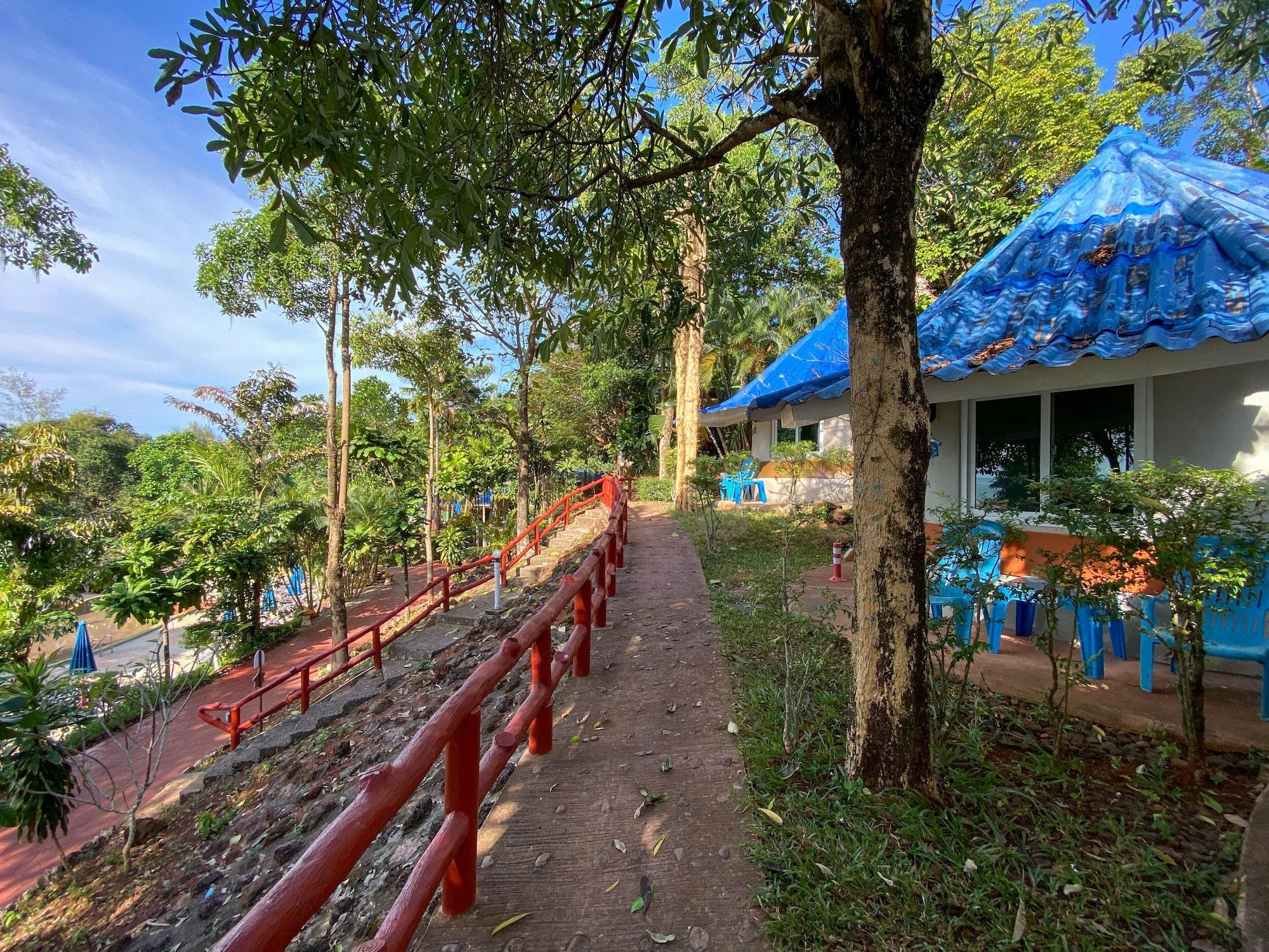Buri Hut Natural Resort