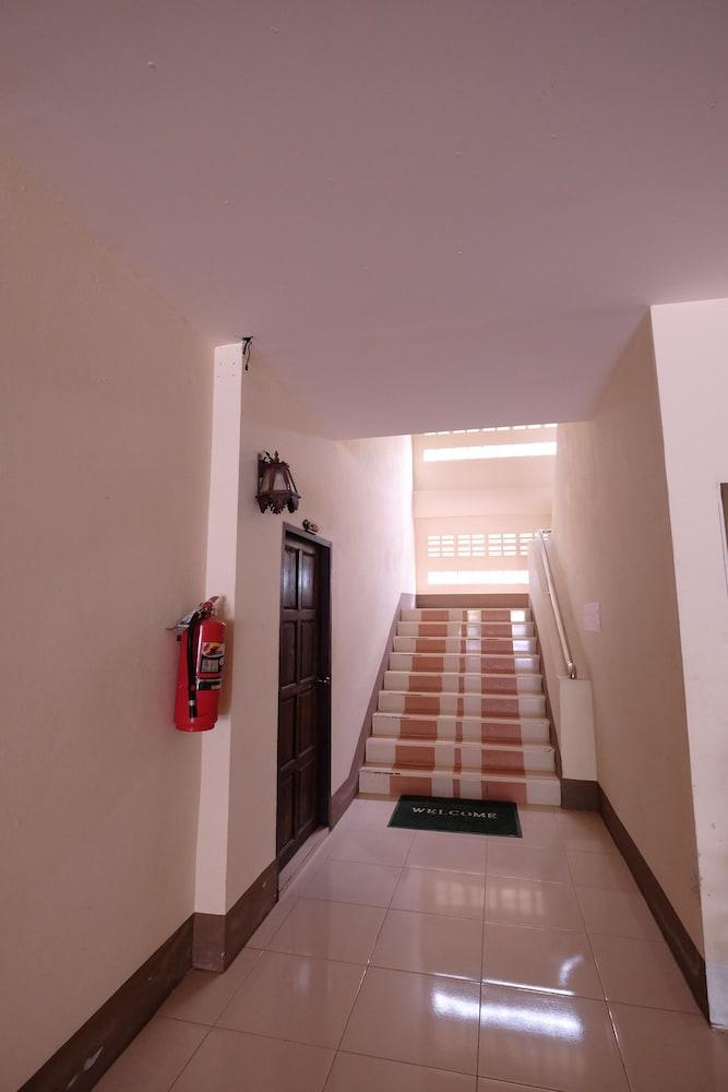Hotel Ashram Kha Nab Nam