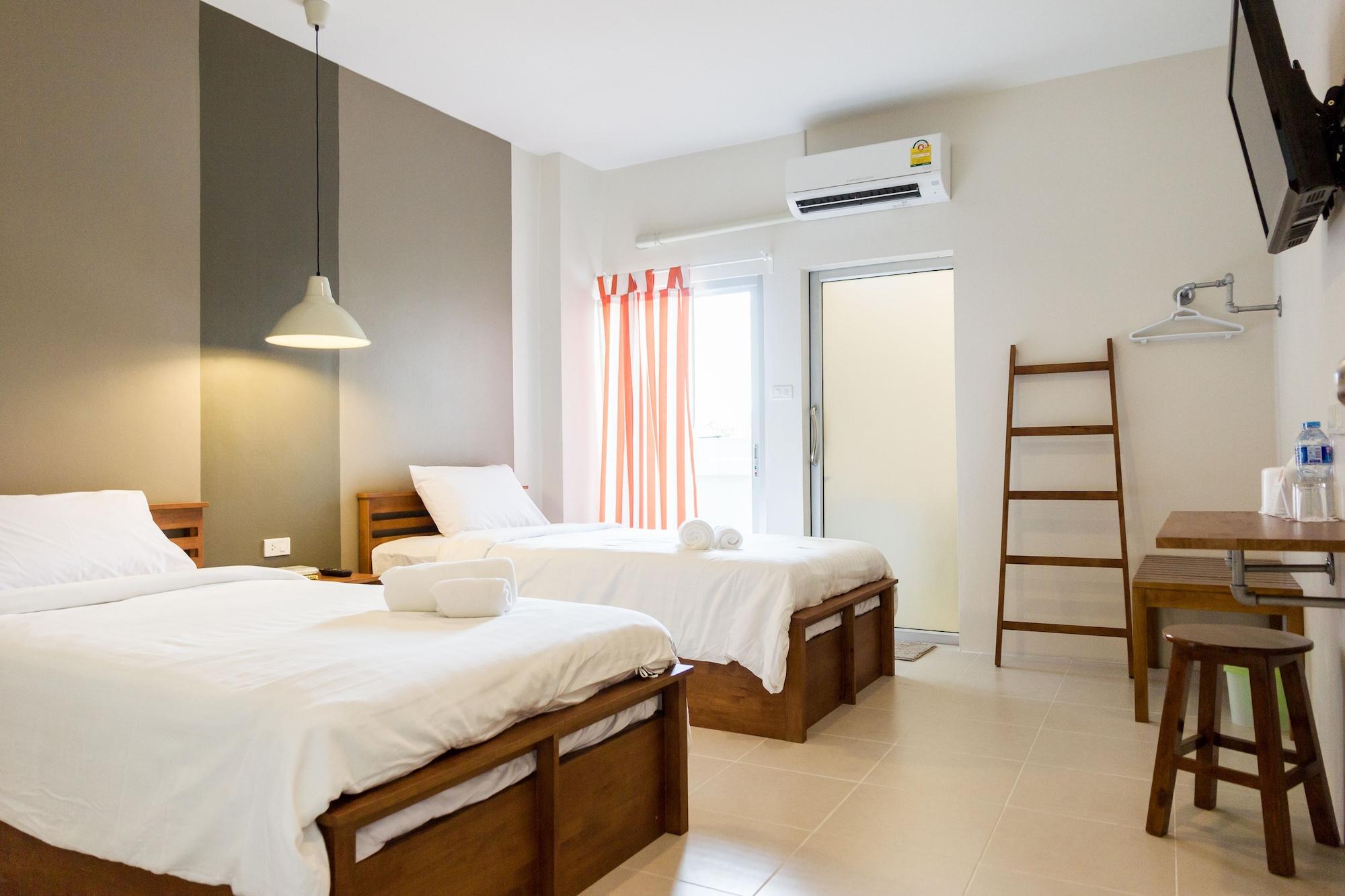 Pitta House Hotel 3*