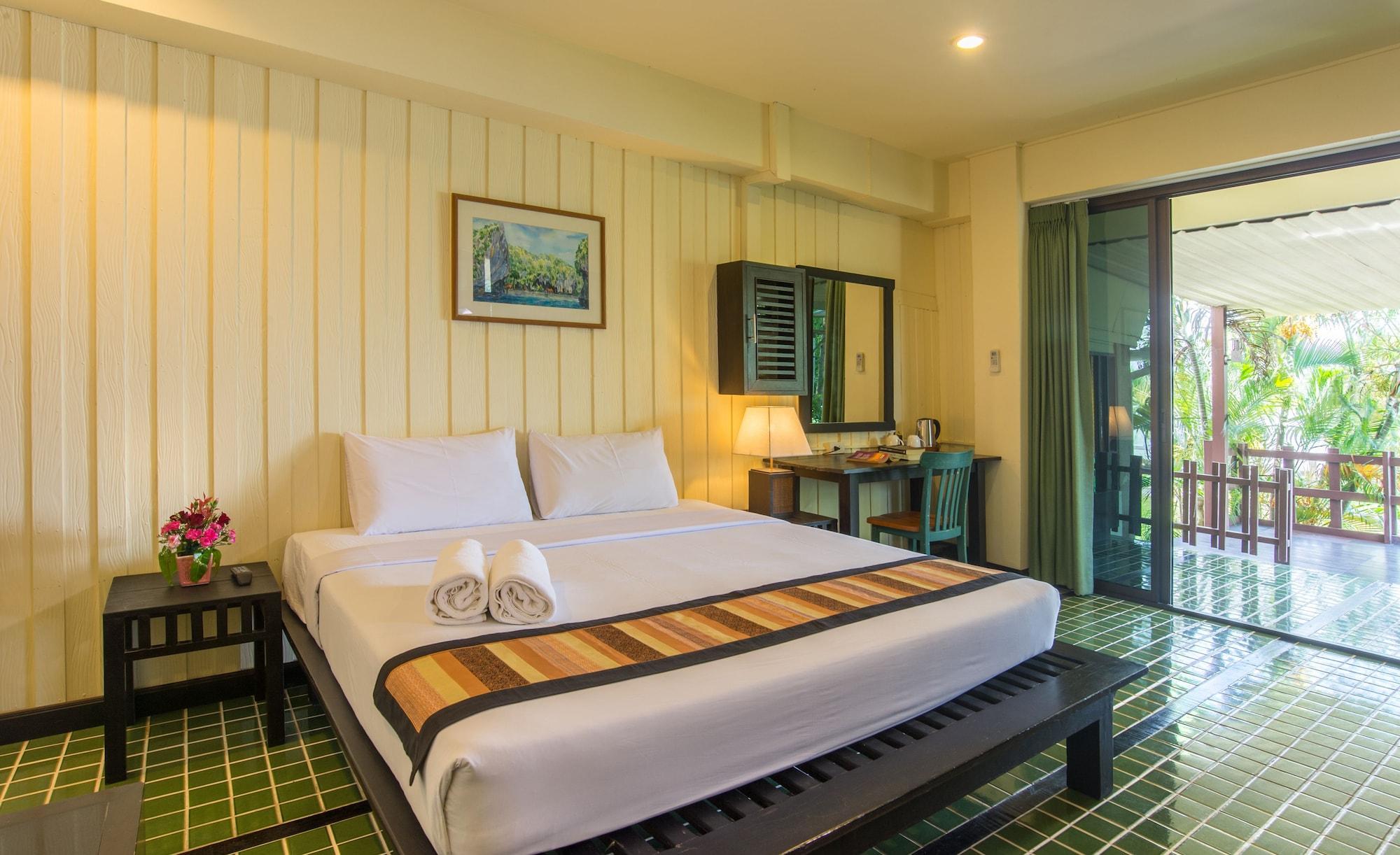 Seaview Hotel 2*