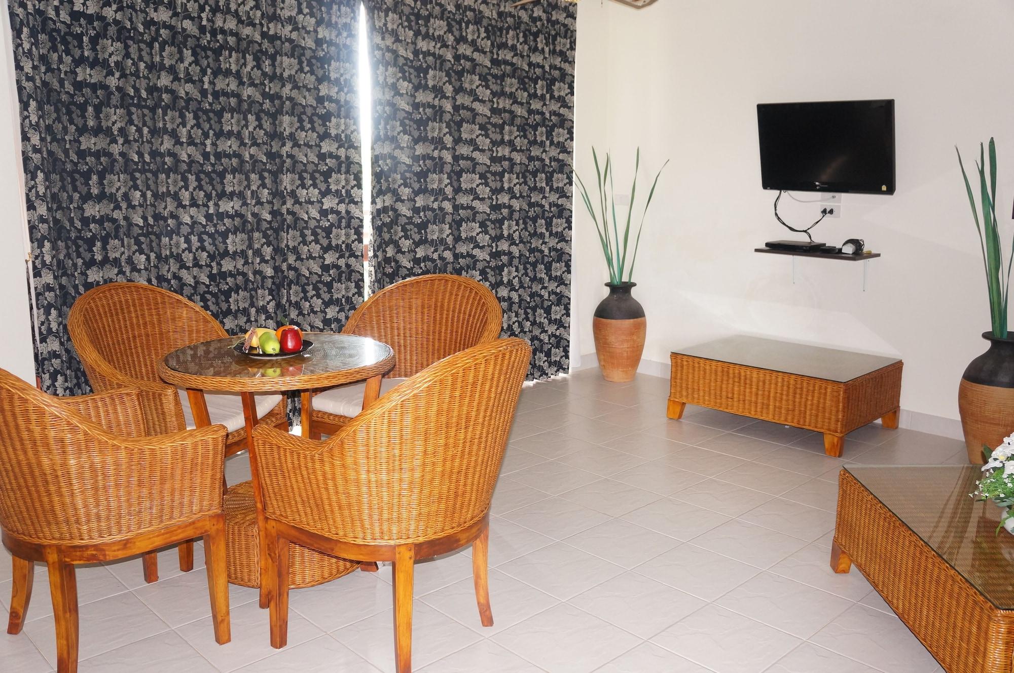 Resort The Royal Tropical At Vip Chain 3*