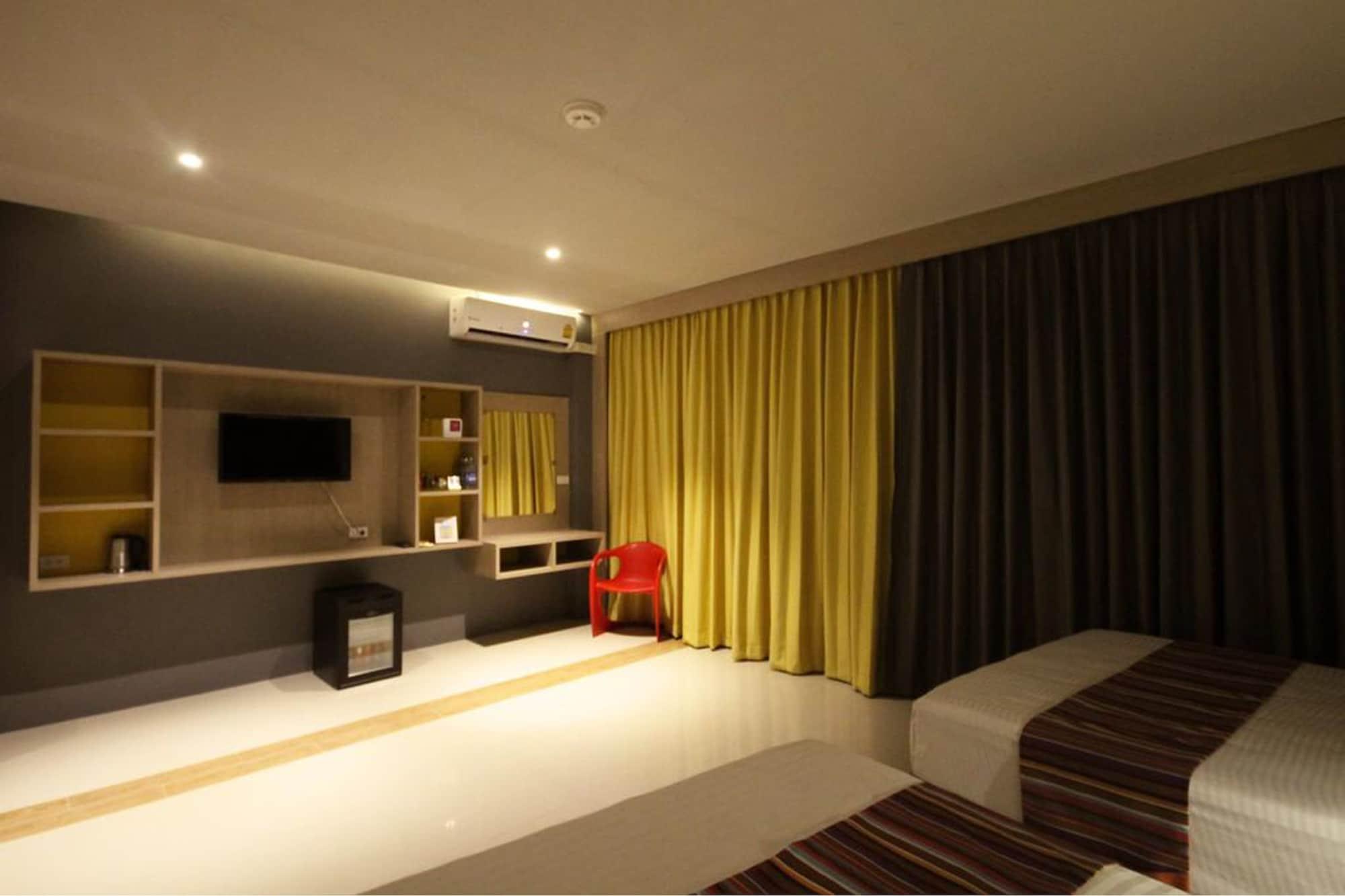Hotel Republic 3*