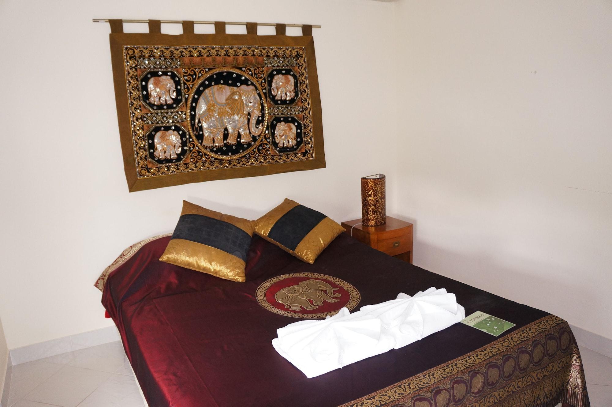 The Royal Tropical At Vip Chain 3*