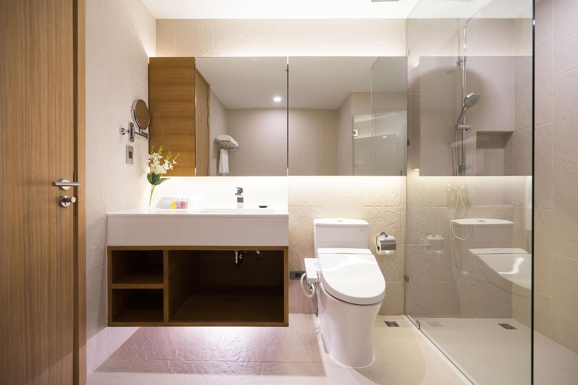 Hotel Arize Sri Racha 5*