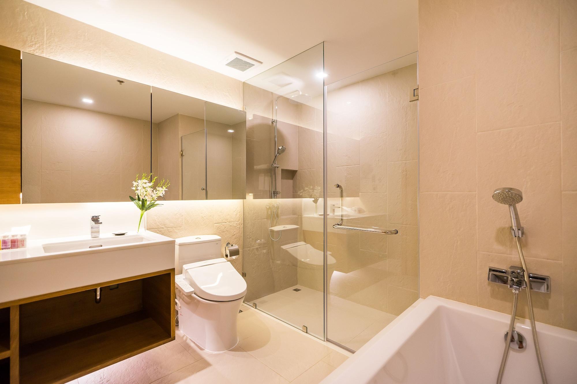 Hotel Arize Sri Racha