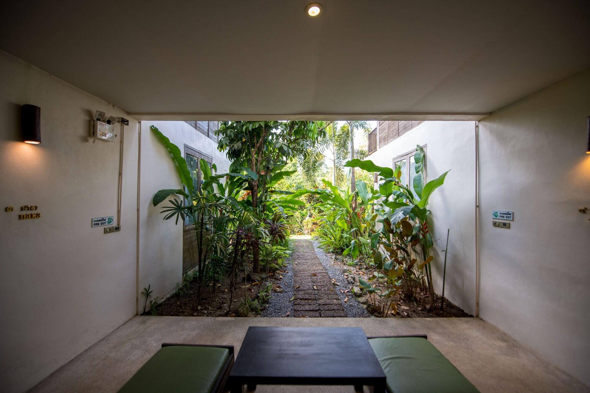 Wareerak Hot Spring & Wellness- Sha Extra 4*