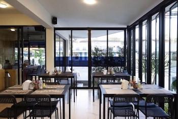 The First & Cafe
