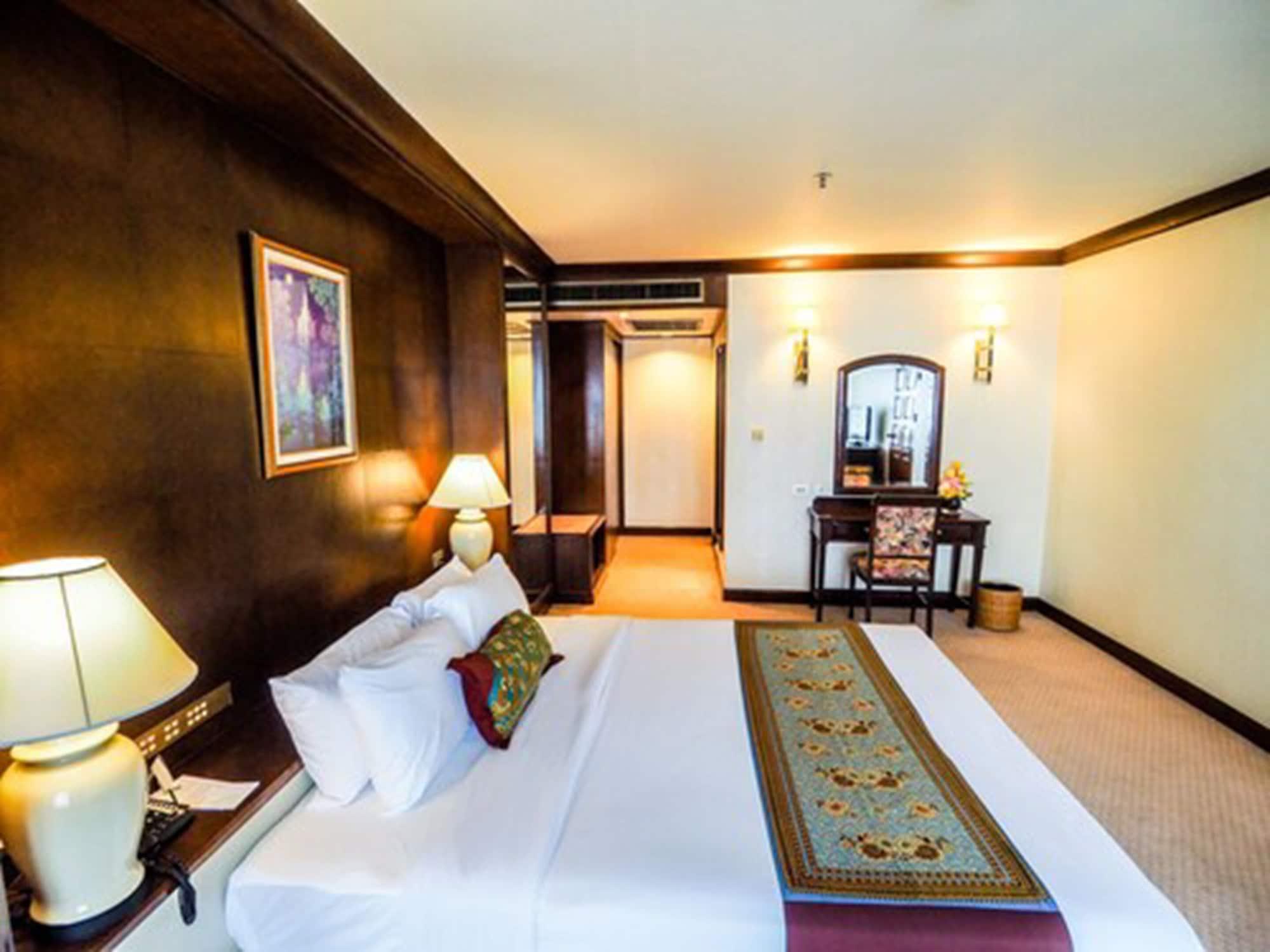 The Twin Lotus Hotel