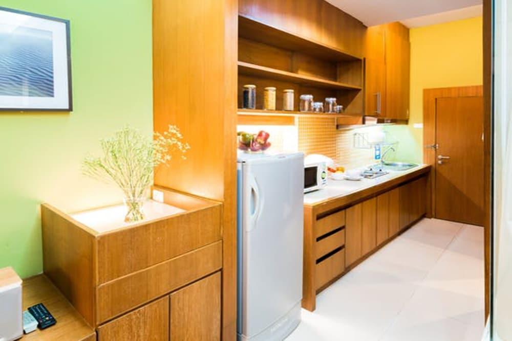 Aparthotel Laemtong Serviced Si Racha