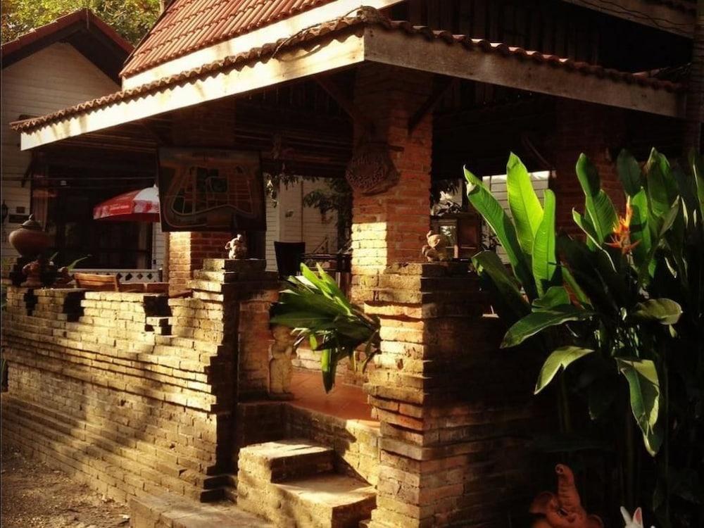 The Old Palace Klong Sa Bua 2* Phra Nakhon Si Ayutthaya