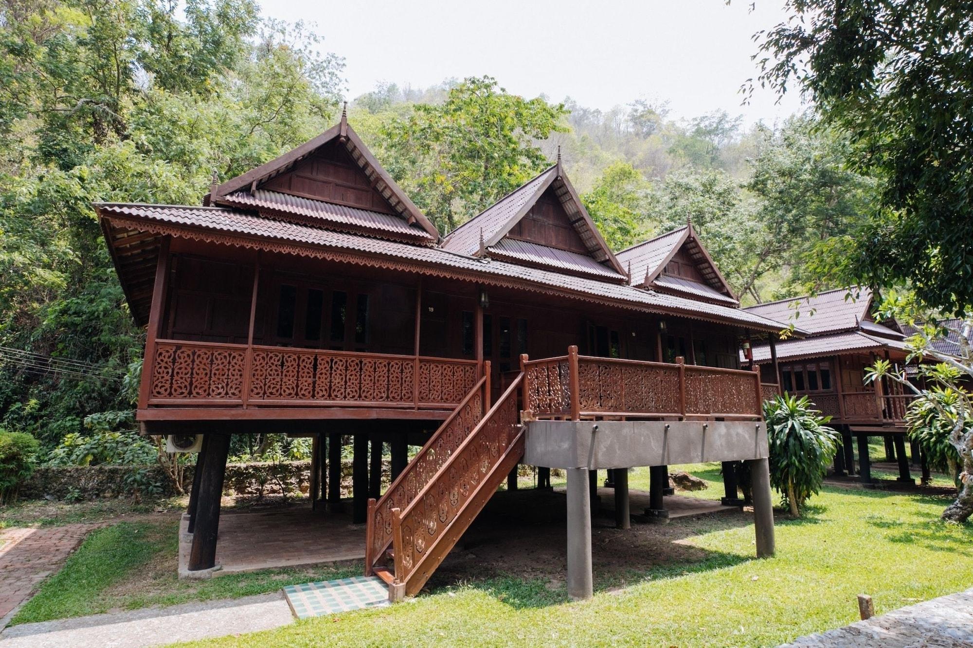 Resort Lanna Chiang Mai 3*